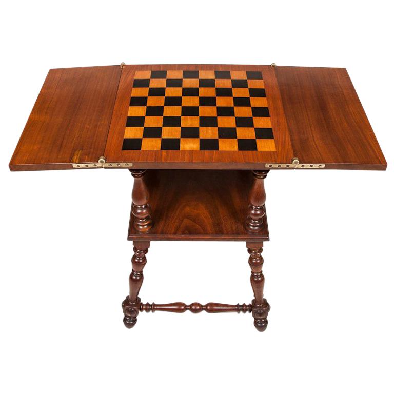 Walnut Folding Chess Table For Sale at 1stdibs