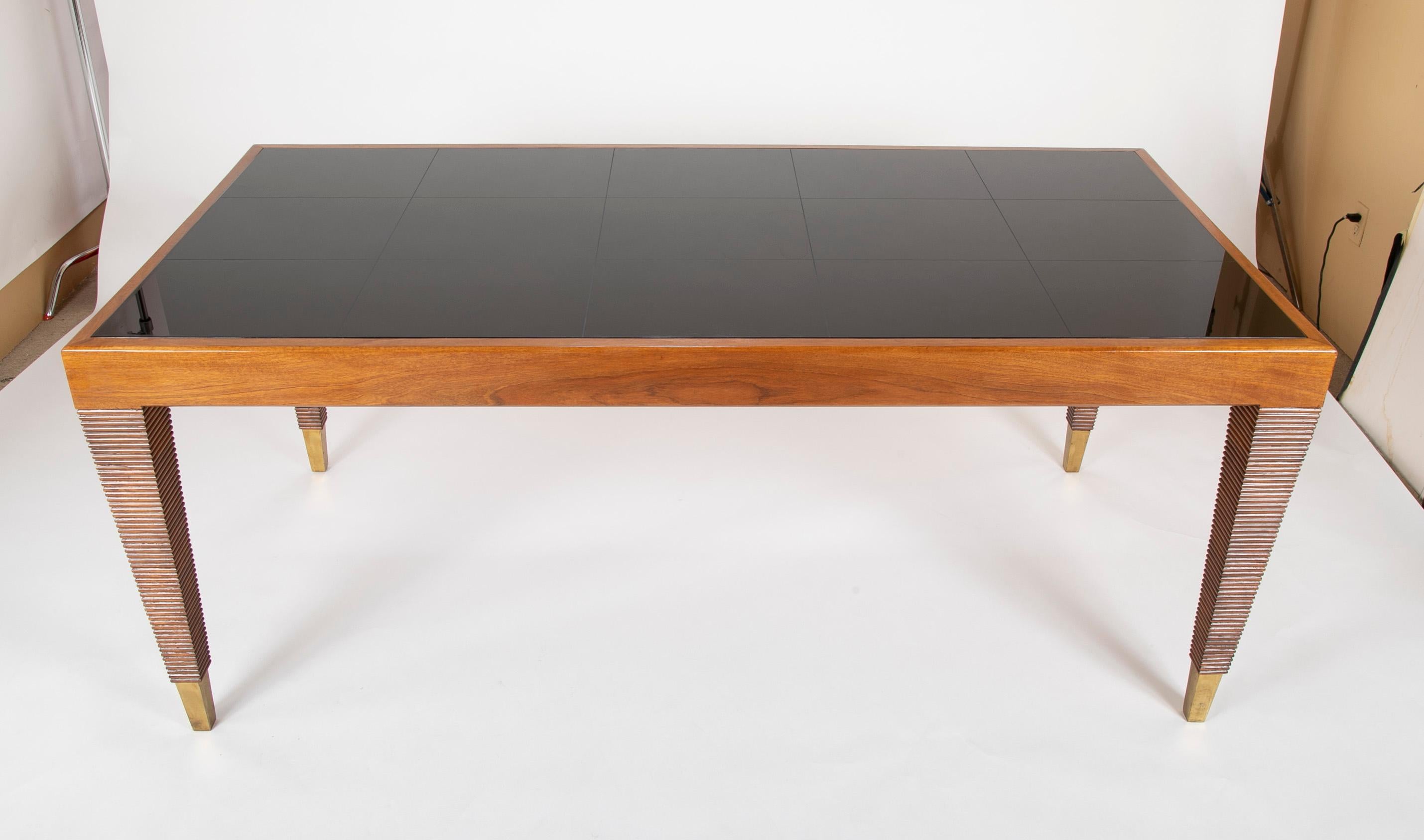 Walnut, Glass, and Brass Console Table Designed by Gio Ponti For Sale 5