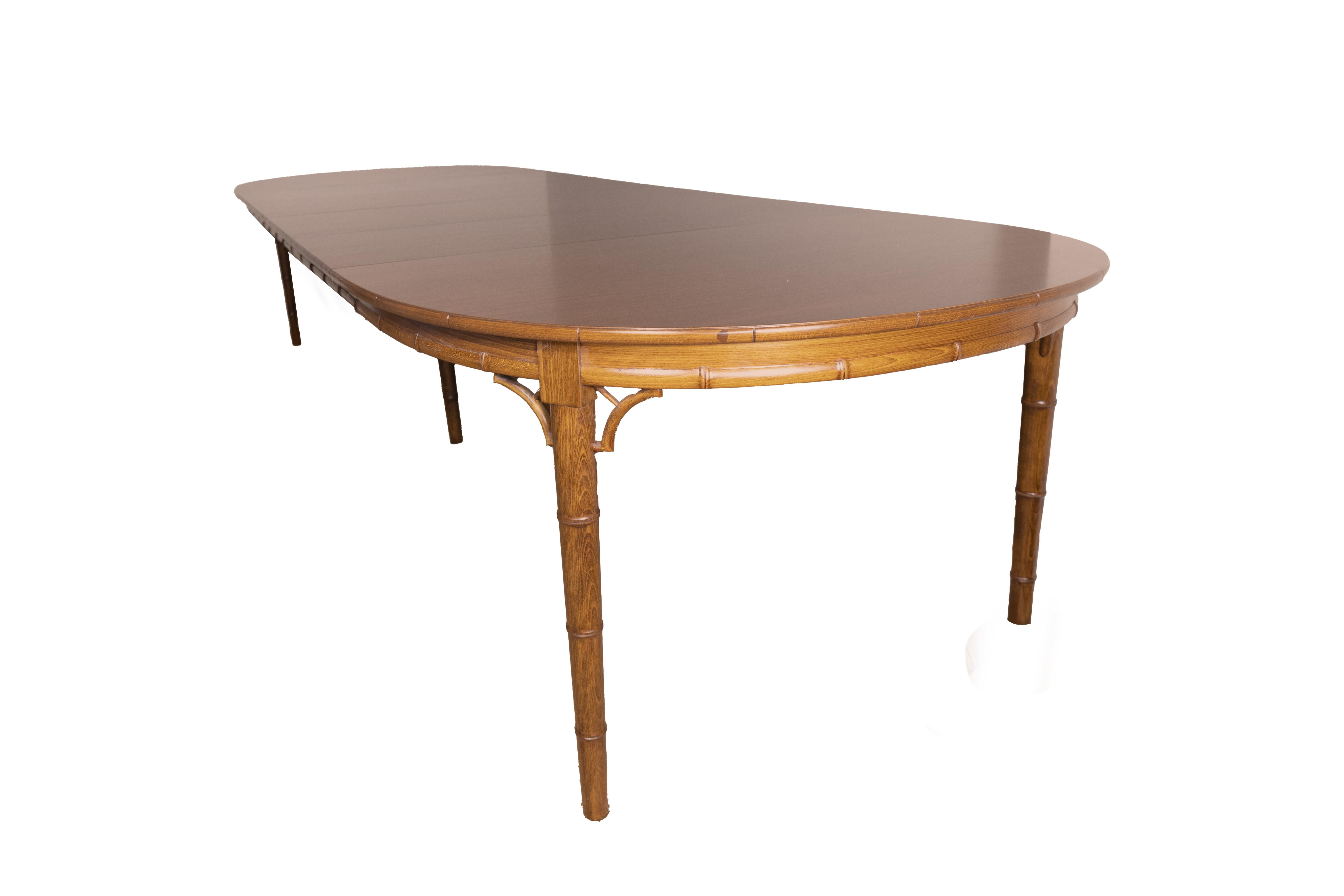 A Walnut Oval Dining Table in the English Regency Style c. 1940 For Sale 1