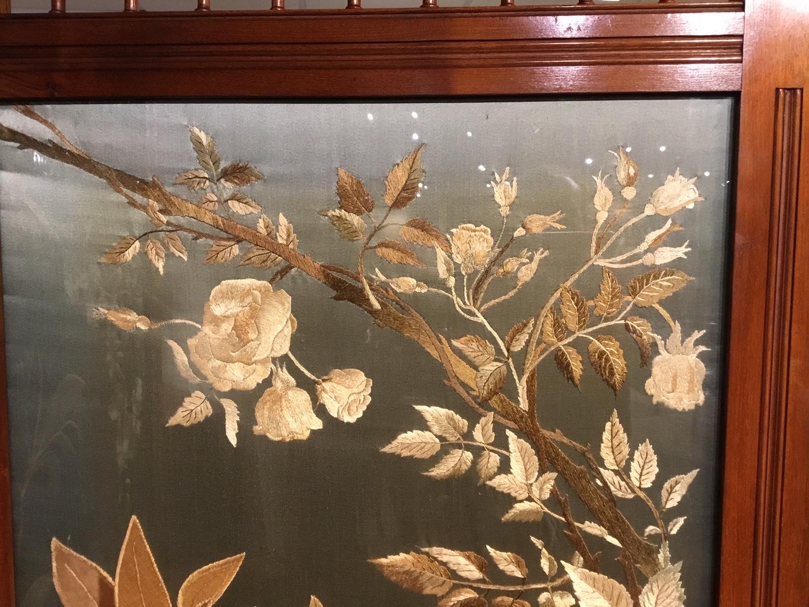 Walnut Victorian Aesthetic Period Three Fold Vanity Screen 4