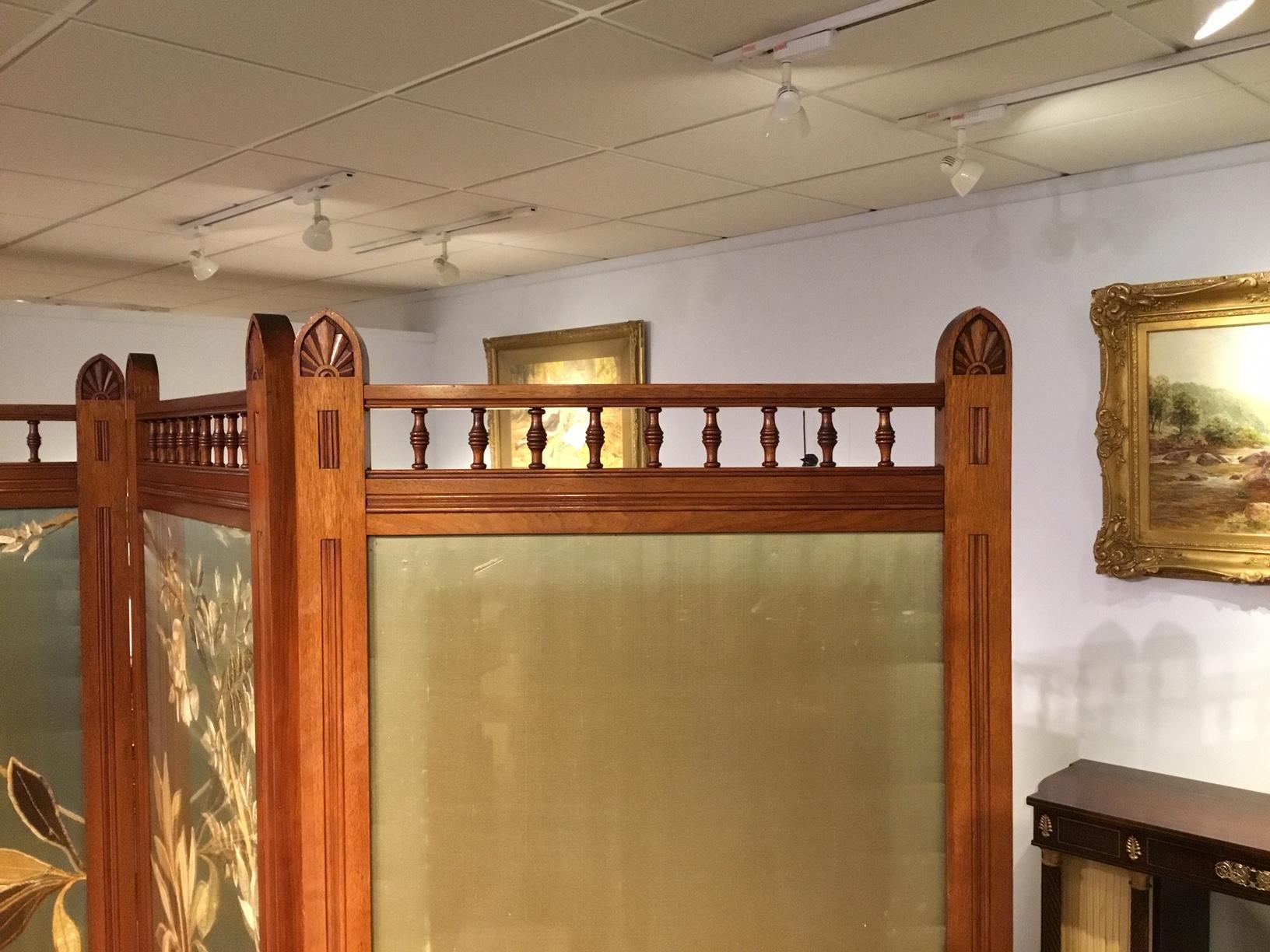 Walnut Victorian Aesthetic Period Three Fold Vanity Screen 1