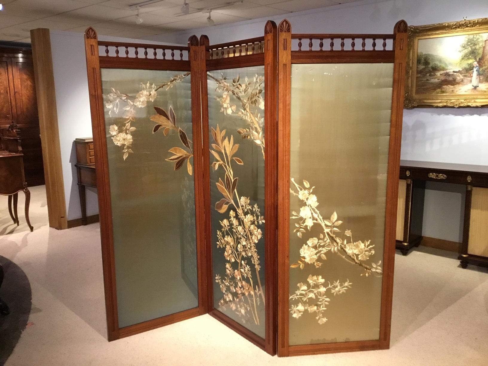 Walnut Victorian Aesthetic Period Three Fold Vanity Screen 2