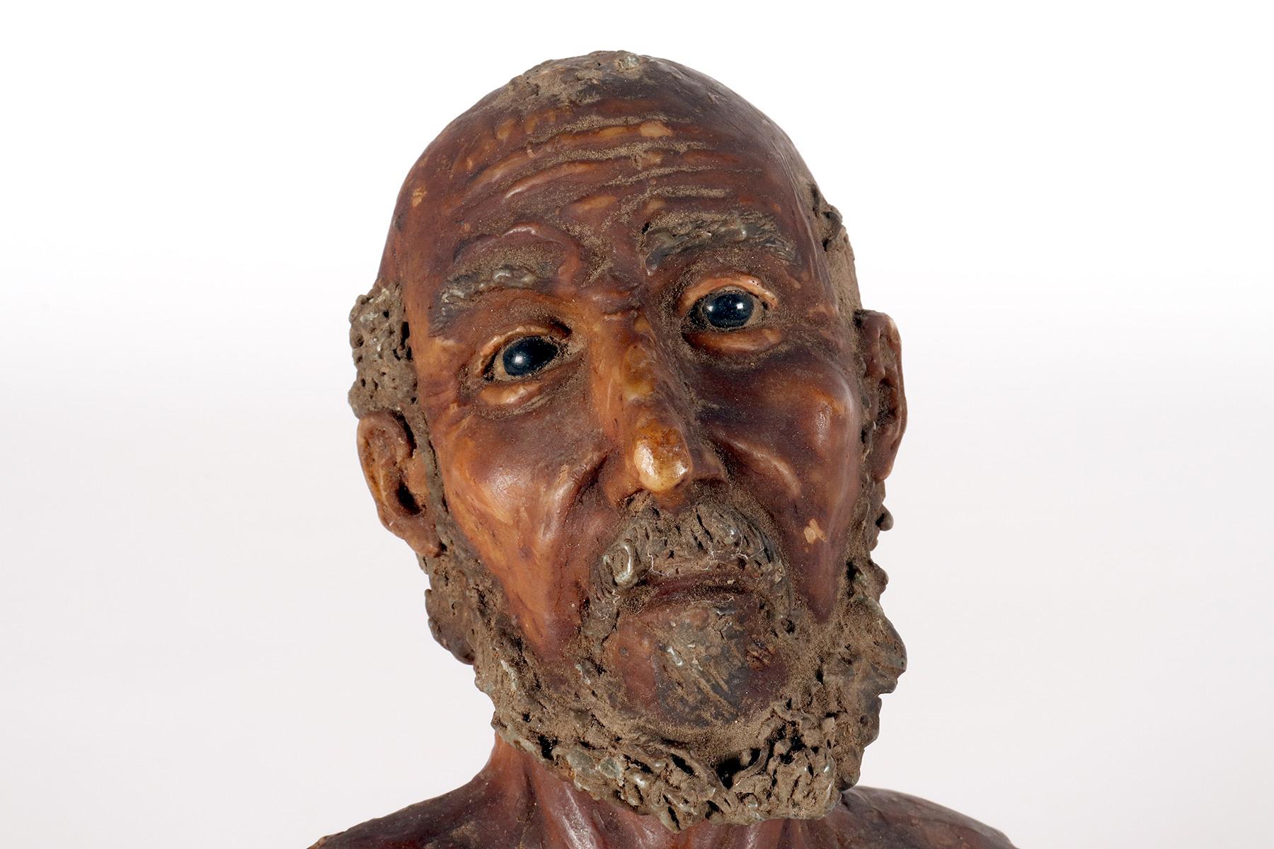 Italiano Scultura in cera (modellato in cera) di un busto di un santo, Italia fine XVIII secolo. in vendita