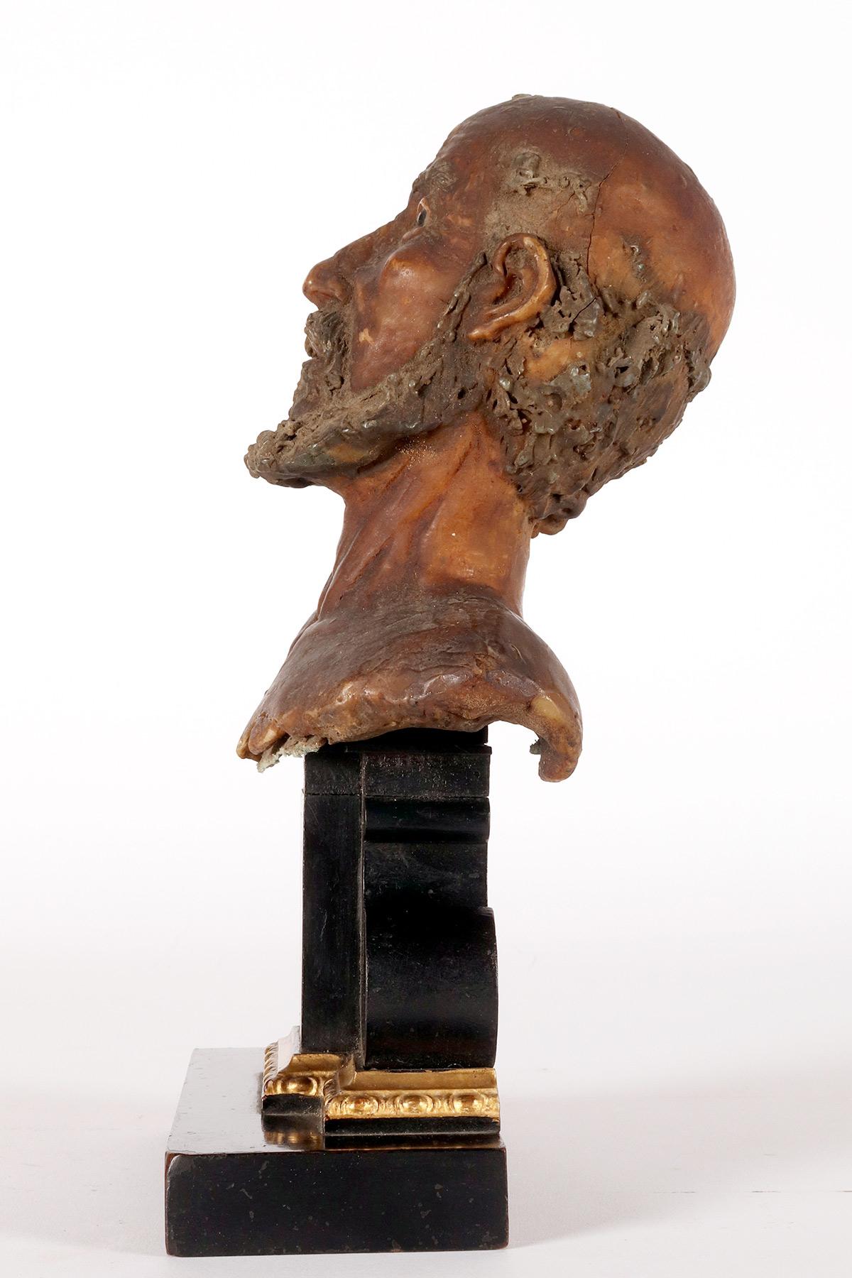 Vetro Scultura in cera (modellato in cera) di un busto di un santo, Italia fine XVIII secolo. in vendita