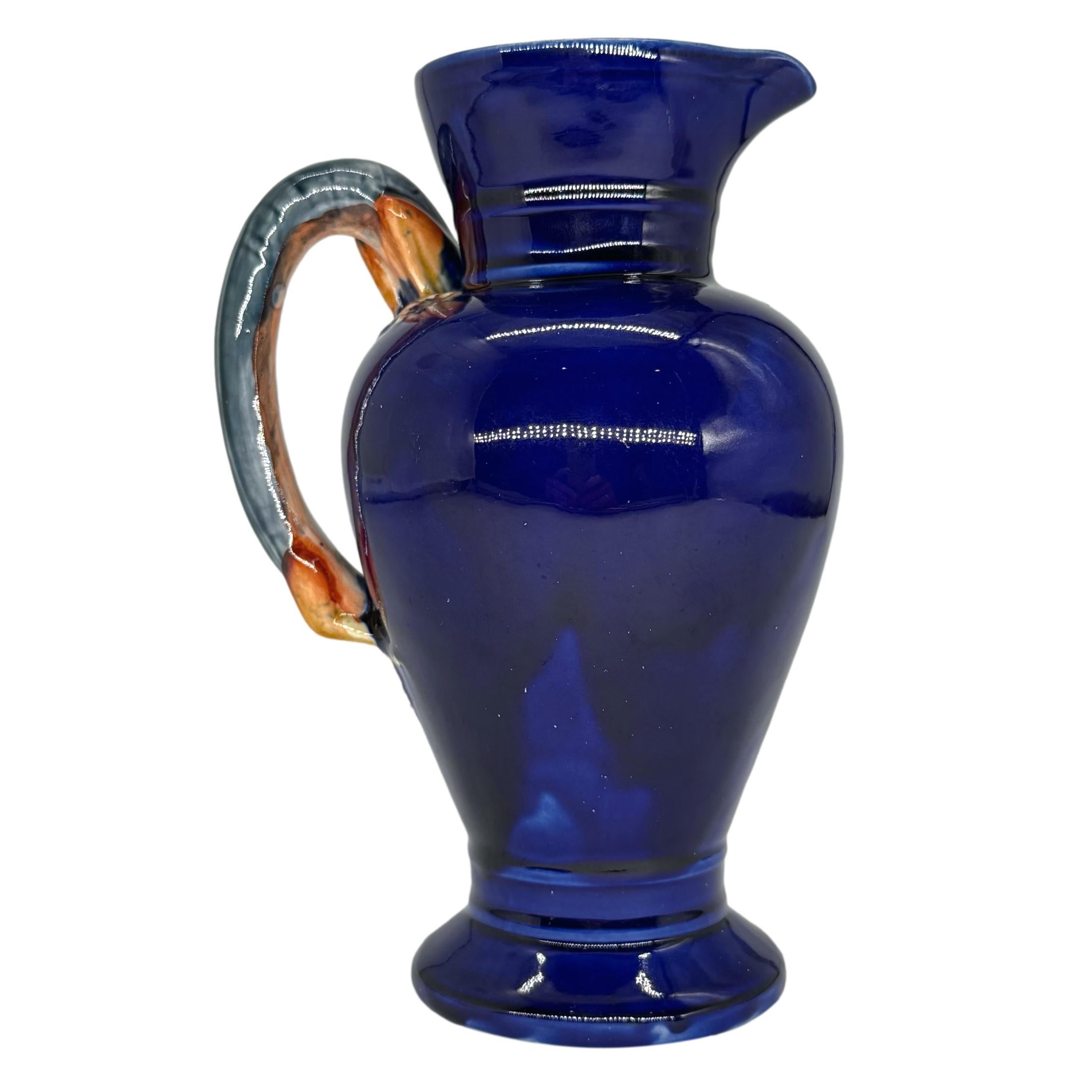Wedgwood Majolika-Drachenkrug, Design: Hughes Protât, datiert 1878 (Englisch) im Angebot