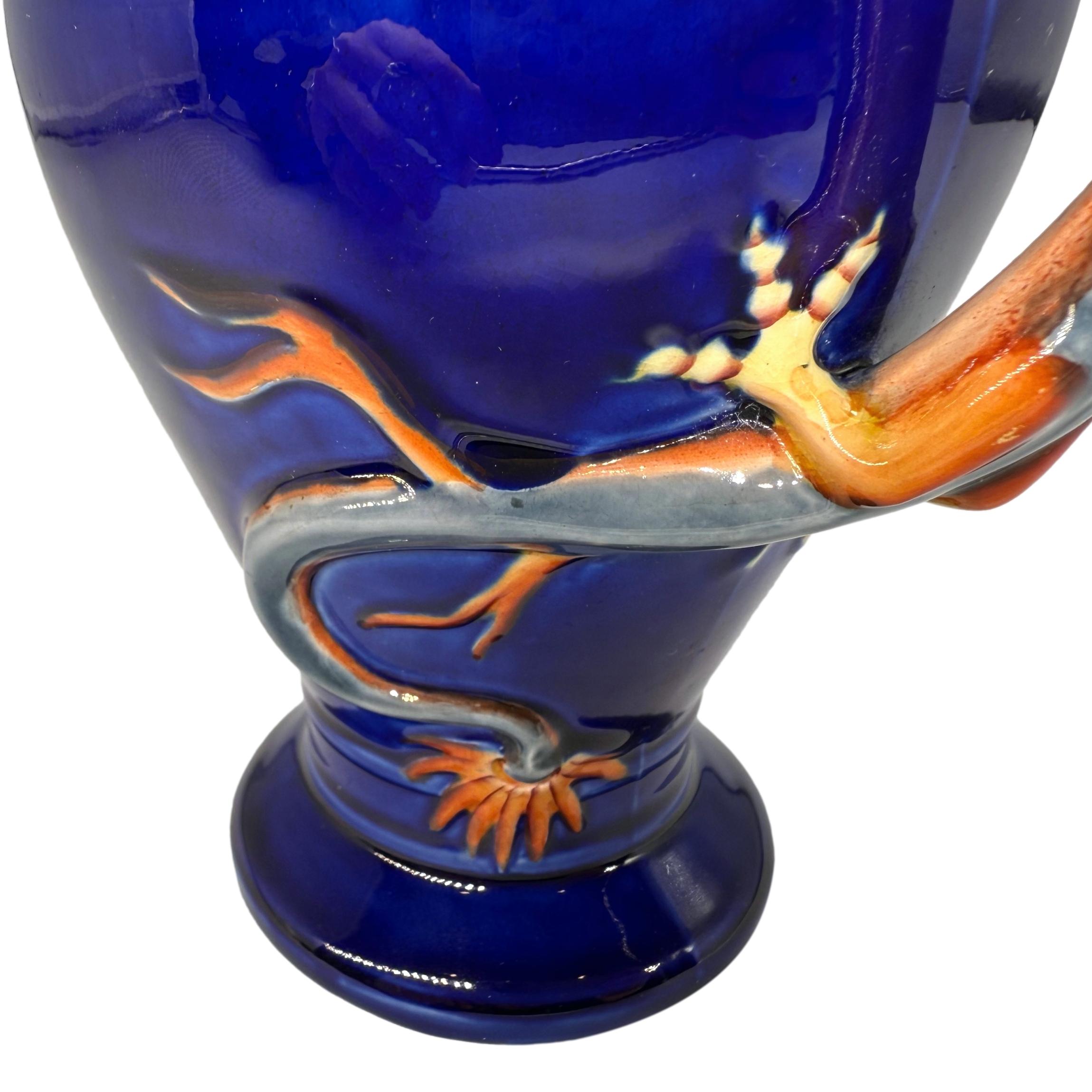 Wedgwood Majolika-Drachenkrug, Design: Hughes Protât, datiert 1878 (19. Jahrhundert) im Angebot