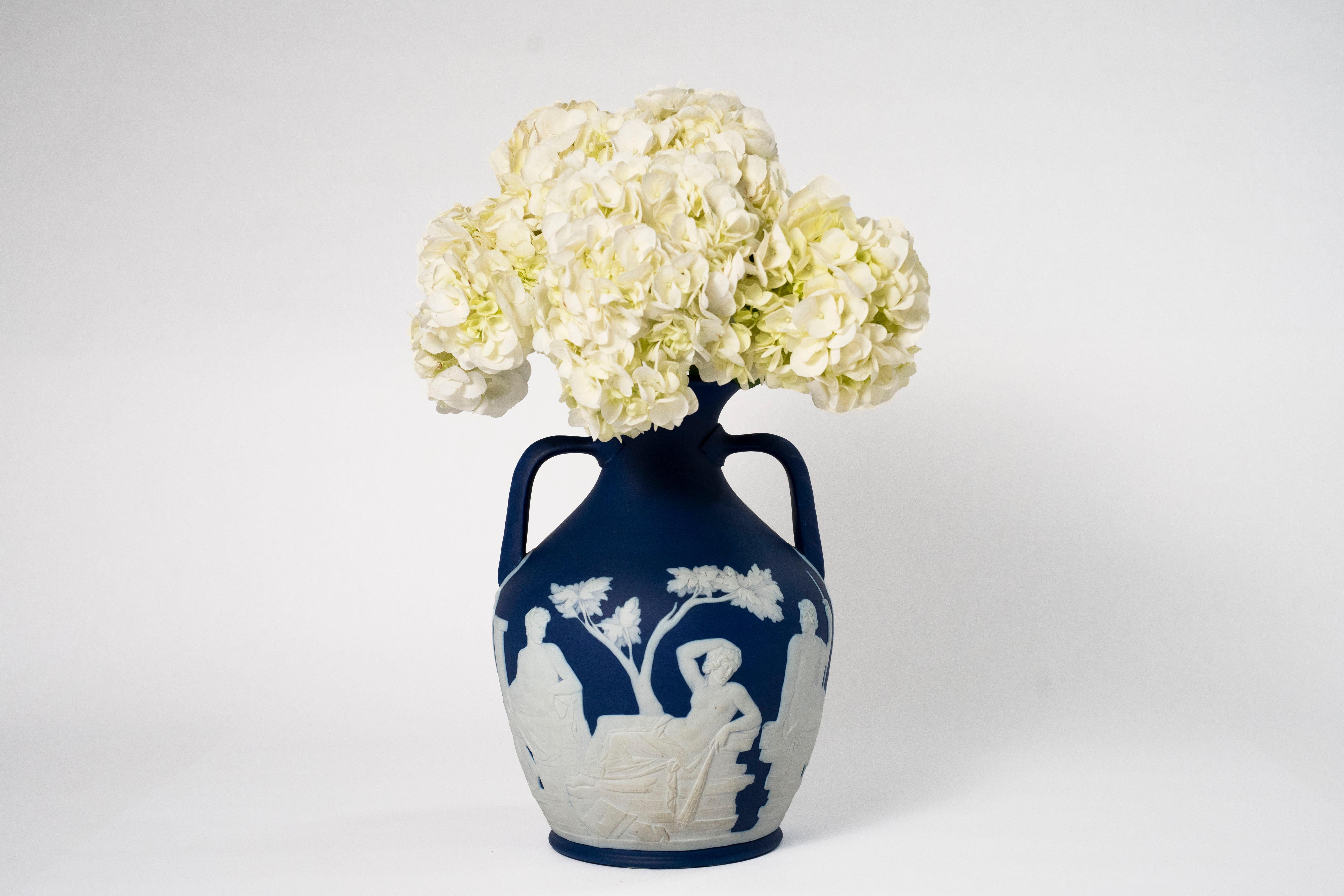 A WEDGWOOD PORTLAND JASPERWARE VASE, Circa 1875 In Excellent Condition In Scottsdale, AZ