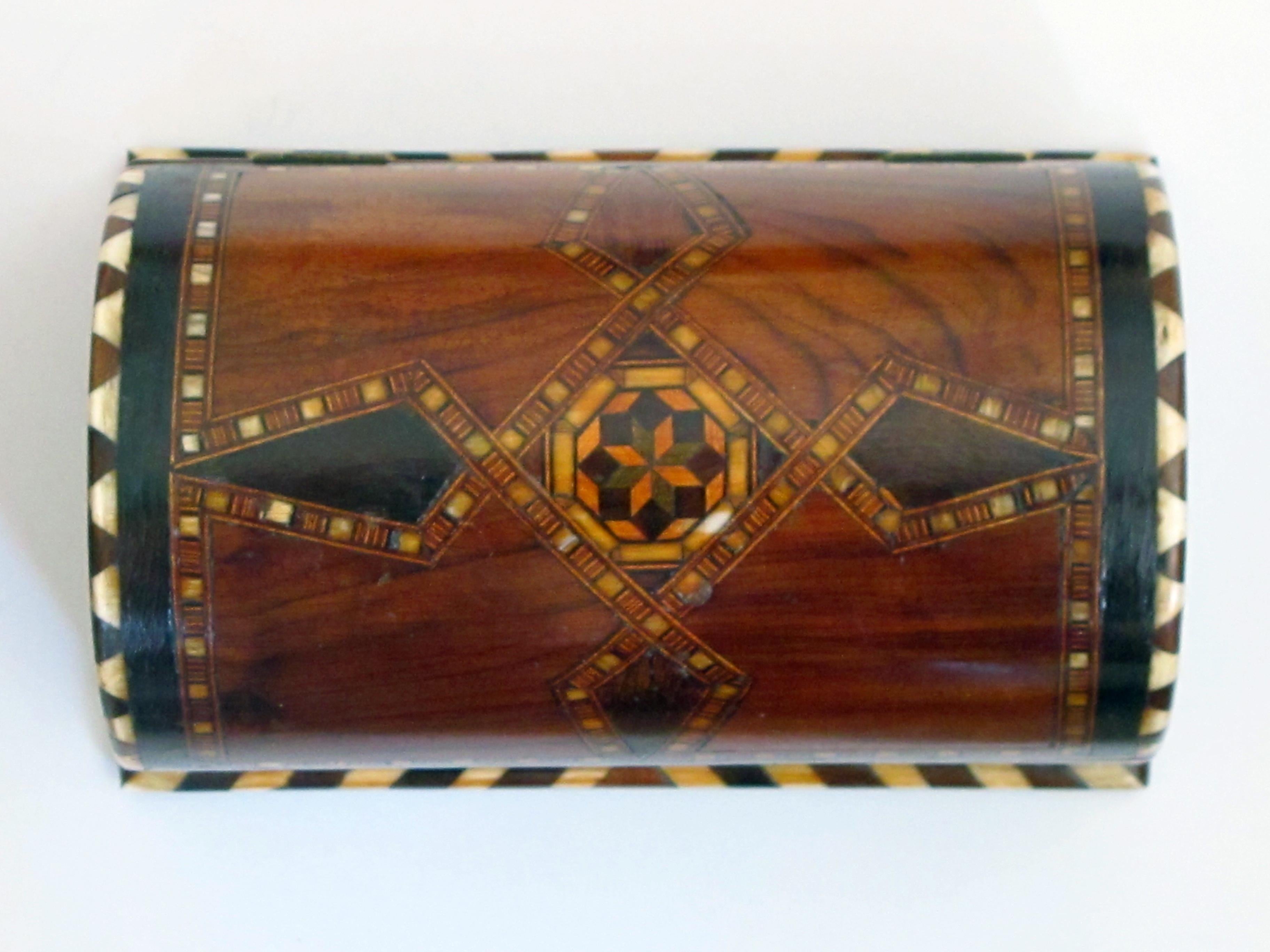 Well-Crafted and Richly-Patinated Syrian Inlaid Trinket Box with Domed Lid In Excellent Condition In San Francisco, CA