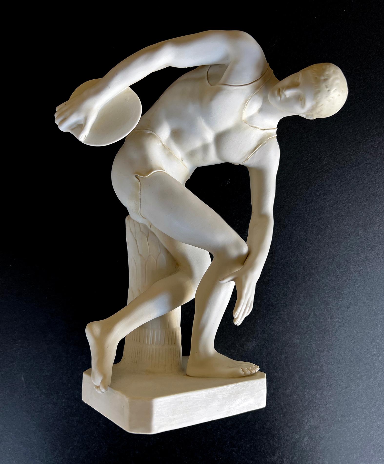 Appliqué A Well-defined Italian Bisque Figure of a Discus Thrower For Sale