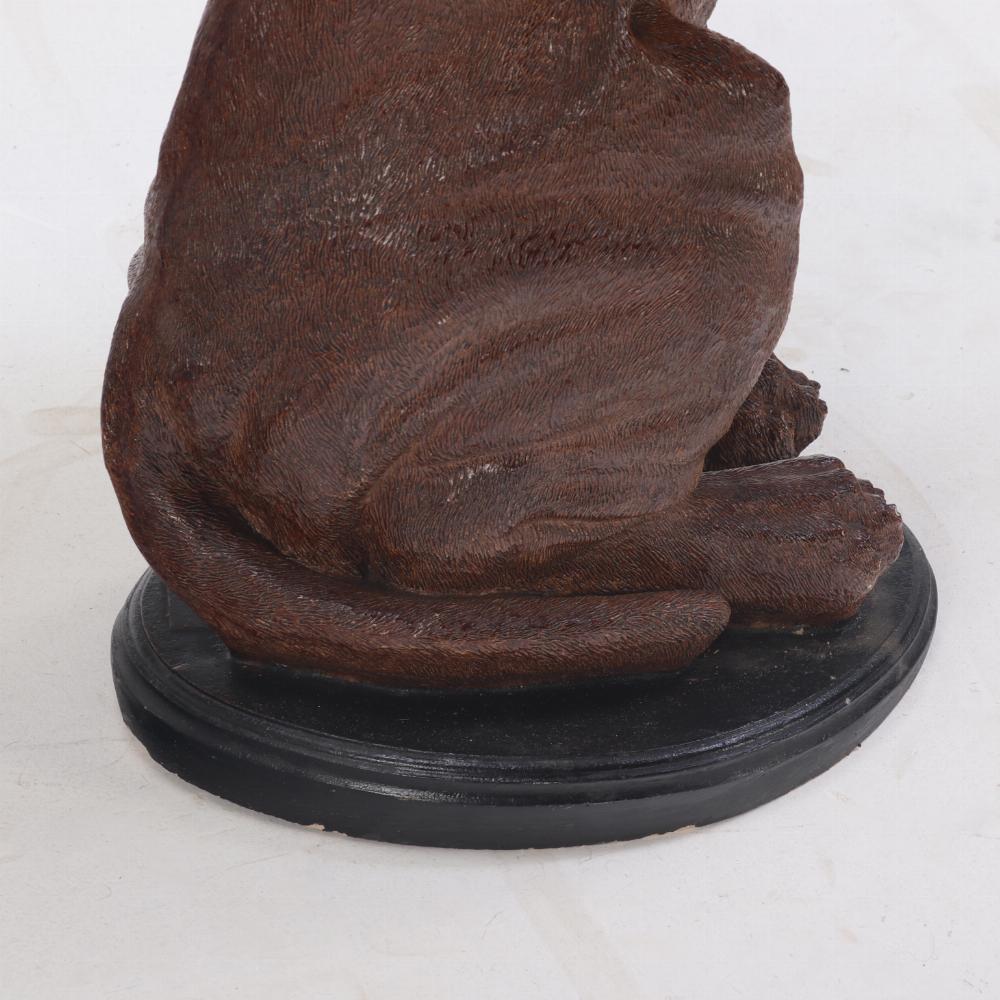 XXIe siècle et contemporain Table d'appoint ou table de maître en résine avec chien de chasse. Contemporain. en vente
