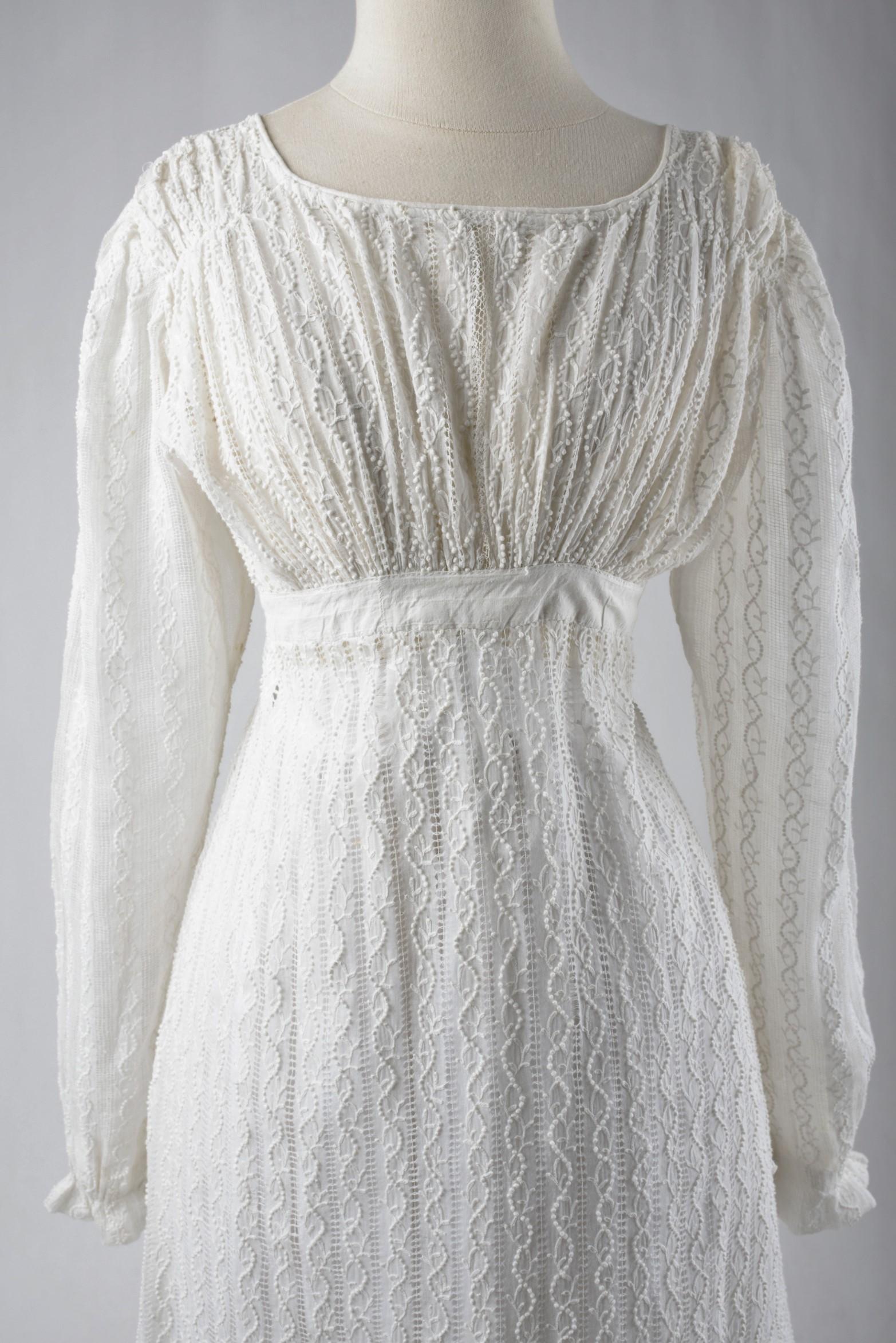muslin day dress