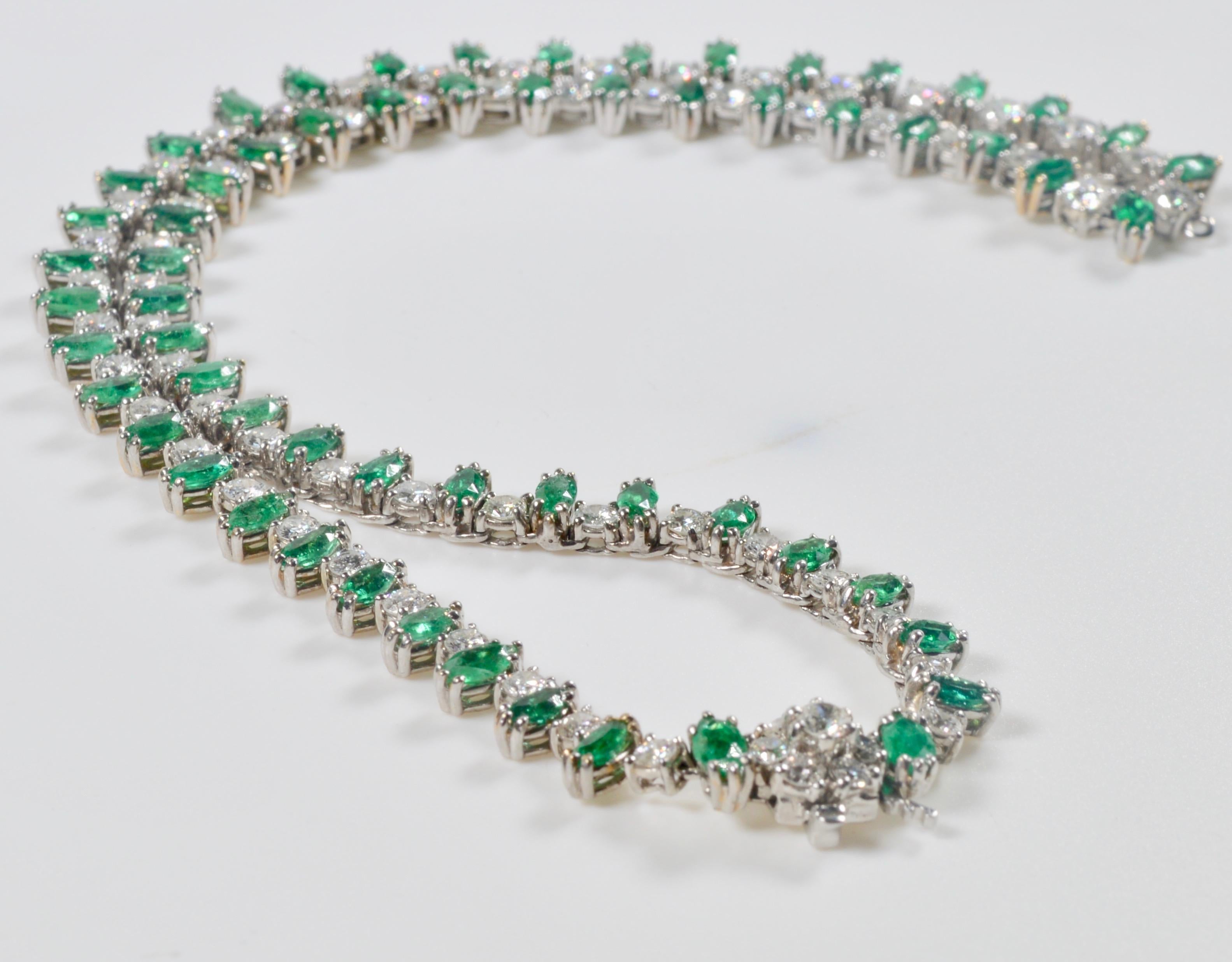 Women's or Men's White Gold Diamond and Emerald Riviere Necklace 8.95 Carat
