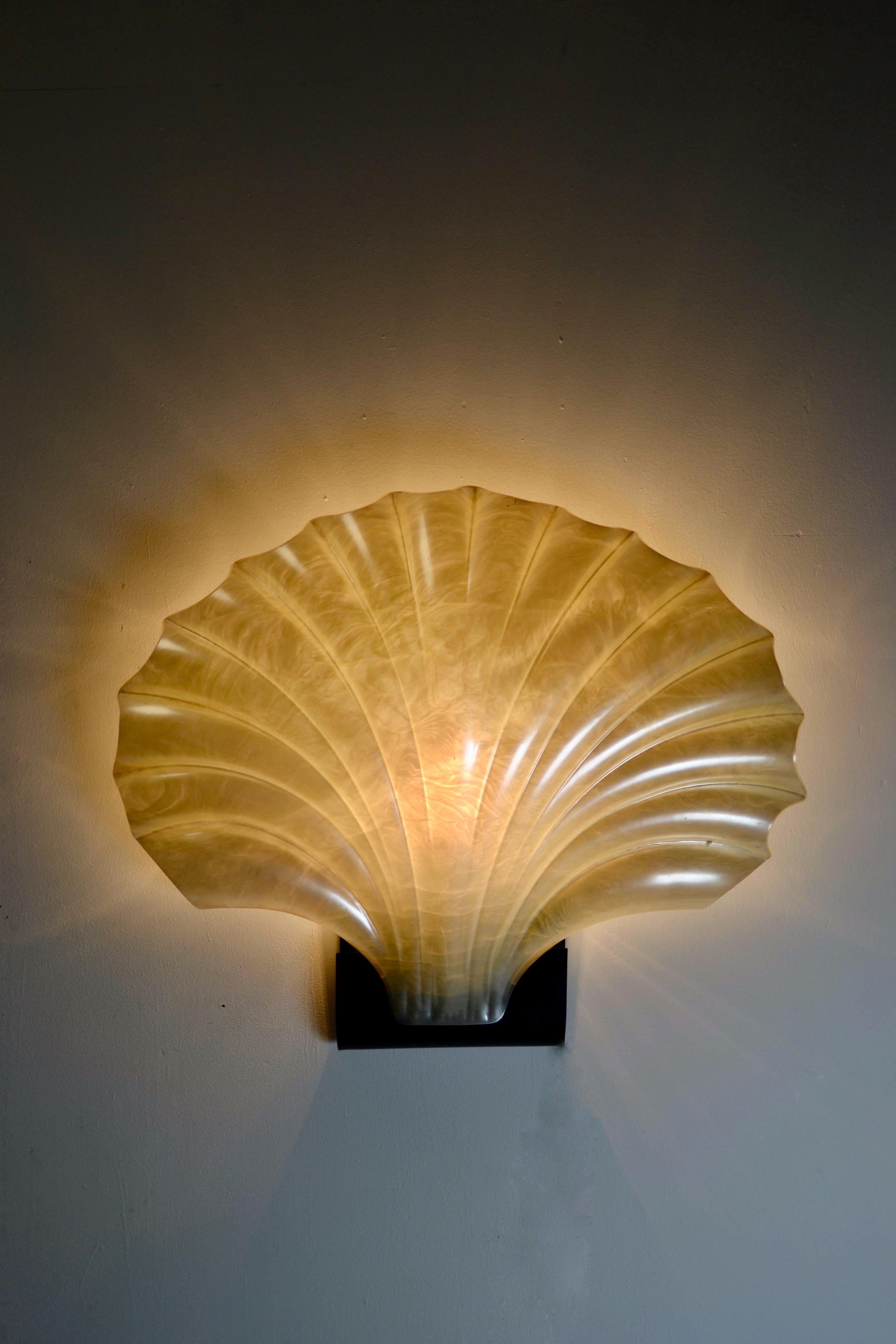 Late 20th Century A white molded acrylic 