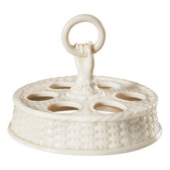 Porte-œufs en porcelaine blanche