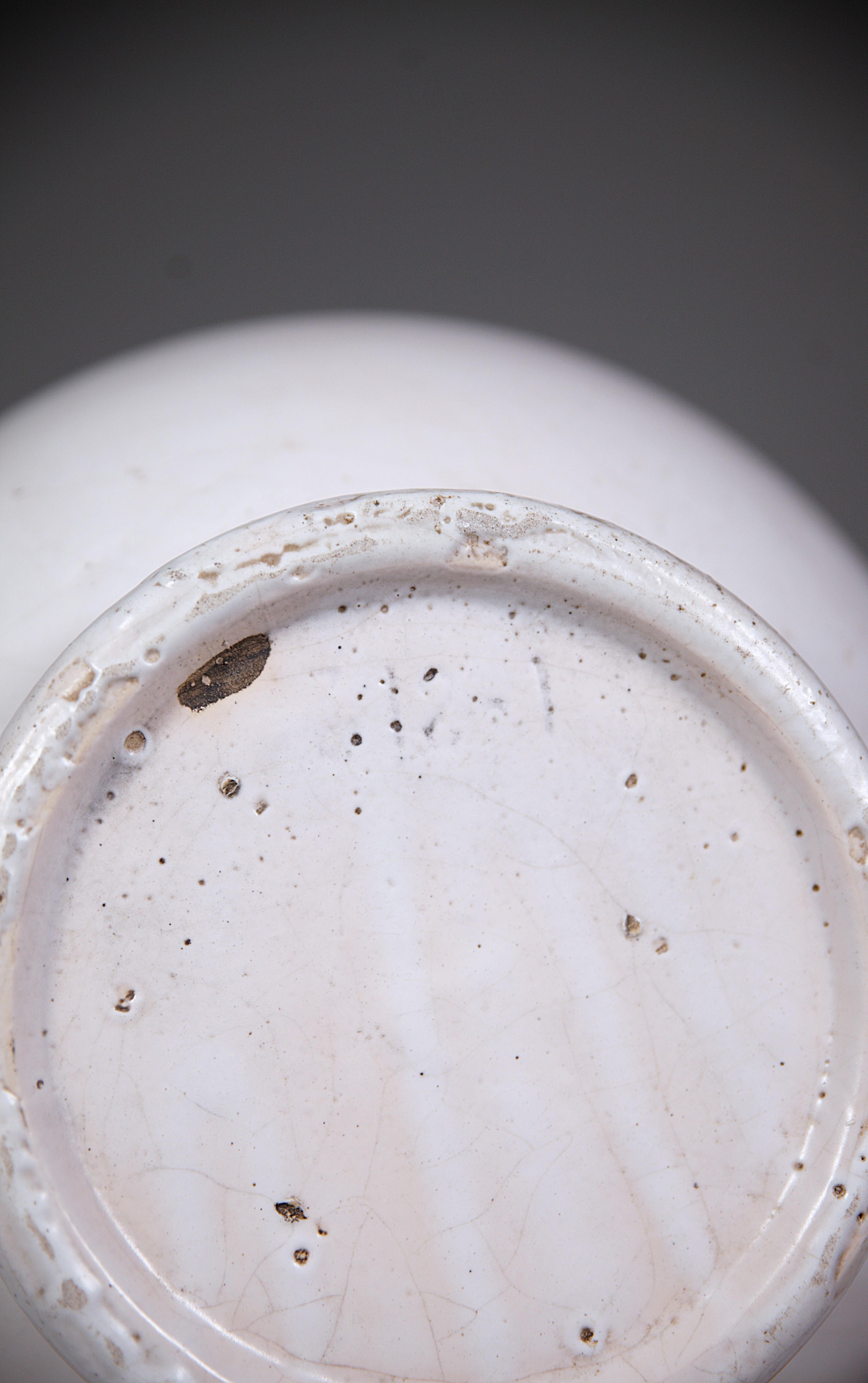 A White Round Vase by Félix Gète France 1930's For Sale 4