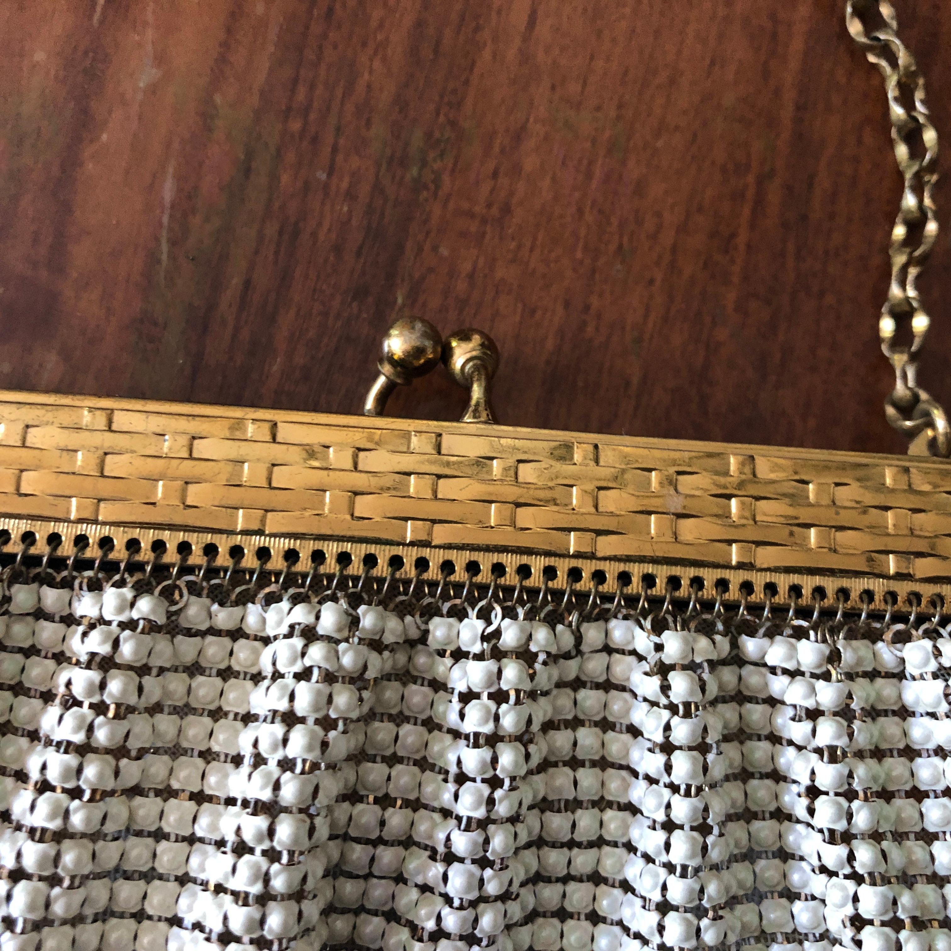 Women's or Men's A 1960s Whiting & Davis Gold and White Mesh Hand Bag