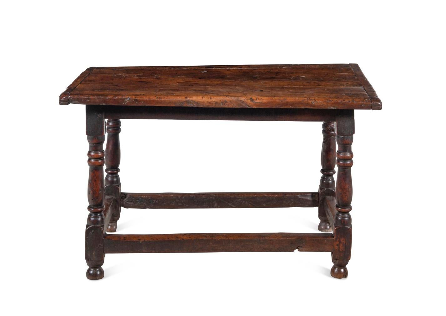 English A William And Mary 17th Century Walnut Table, Exceptional Color And Patination. For Sale