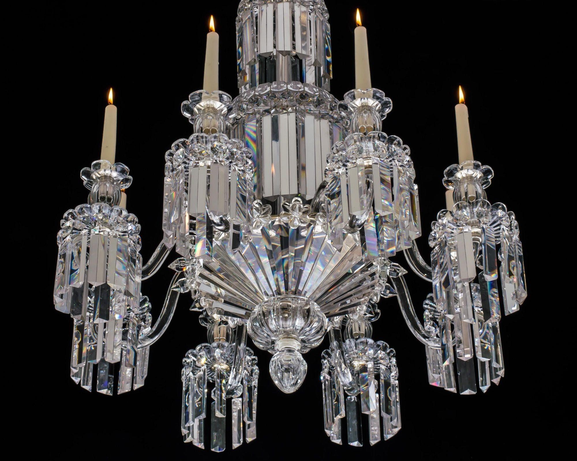 A William Iv Cut Glass Chandelier Attributed To Perry & Co For Sale 1