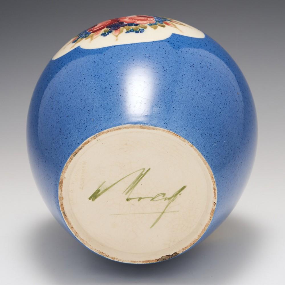 A William Moorcroft Pottery Ginger Jar and Cover, c1918 3