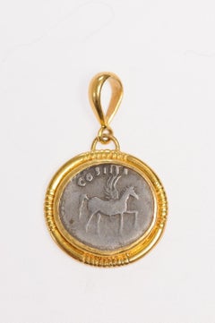 A Winged Pegasus Coin in 22kt Gold Pendant
