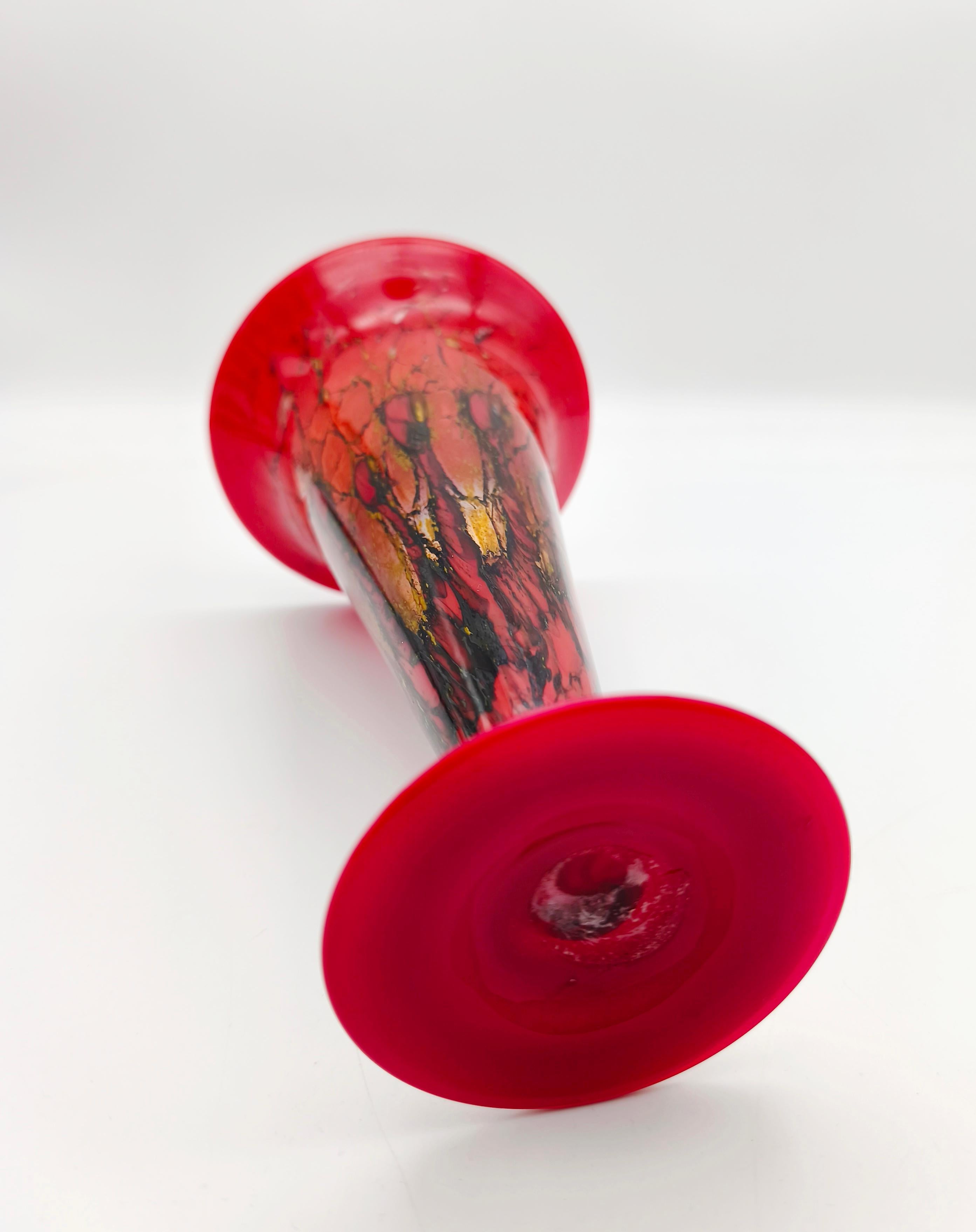 Un vaso art déco A.M.F. 