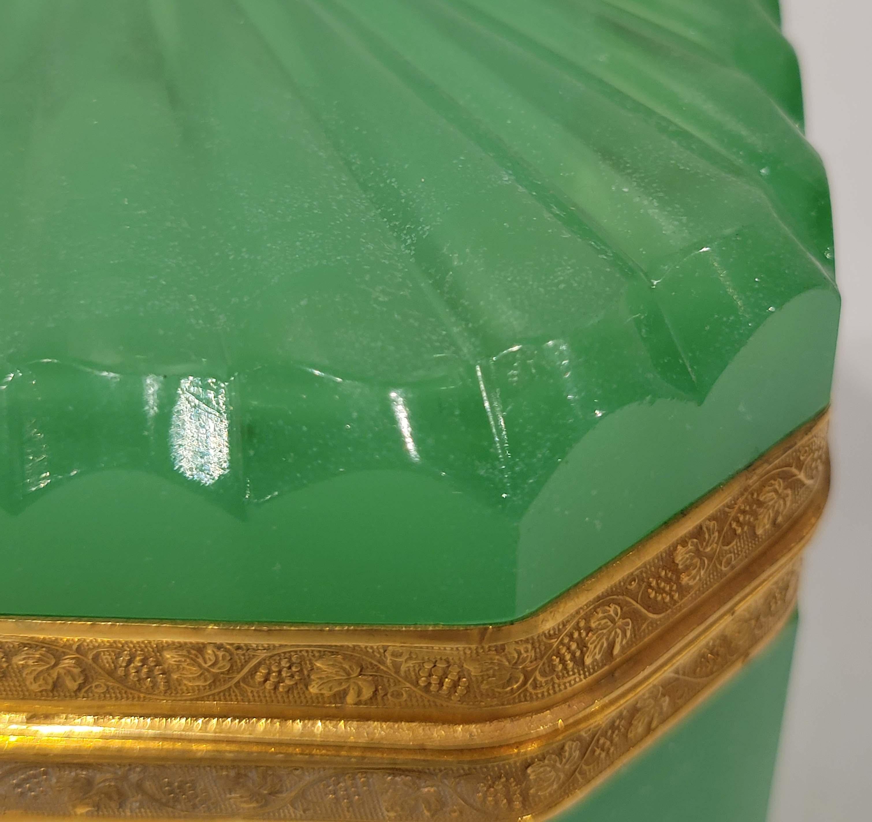 Glass Woderful French Green Opaline Trinket Box Circa 1840