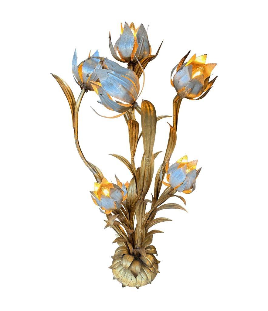 A wonderful 1960s Italian gilt metal flower lamp with 7 lights in the flowers 7