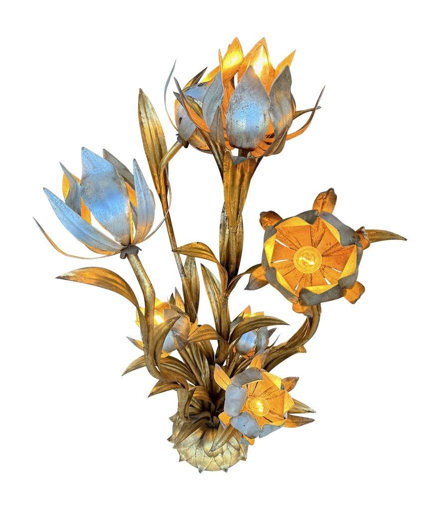 A wonderful 1960s Italian gilt metal flower lamp with 7 lights in the flowers 4