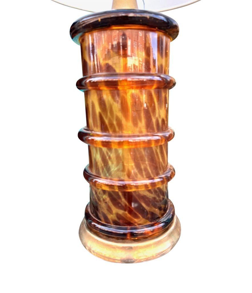 Splendida lampada italiana degli anni '70 in vetro di Murano finto tartaruga e ottone in vendita 1