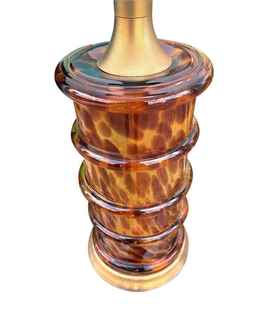 Splendida lampada italiana degli anni '70 in vetro di Murano finto tartaruga e ottone in vendita 3