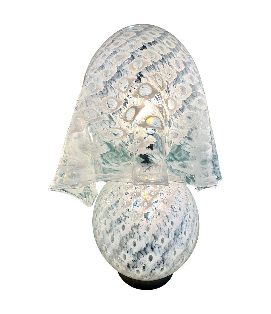 Una meravigliosa grande lampada a fazzoletto in vetro di Murano degli anni '70, firmata La Murrina in vendita 6