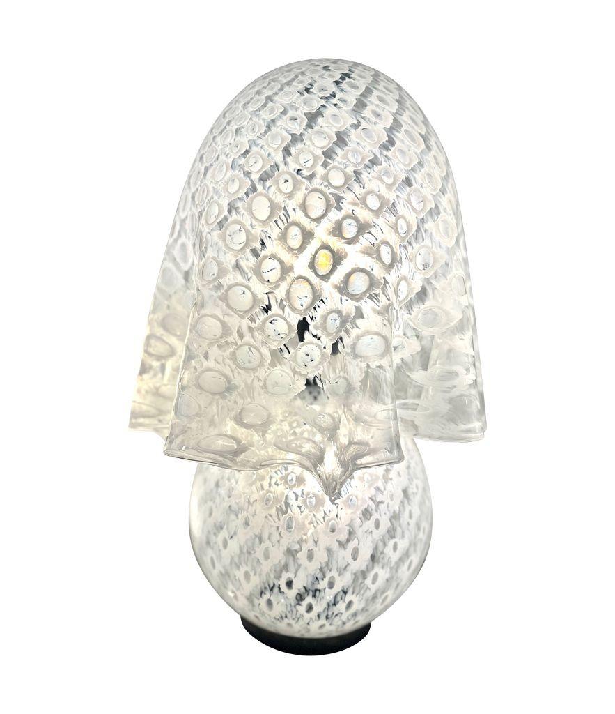 Una meravigliosa grande lampada a fazzoletto in vetro di Murano degli anni '70, firmata La Murrina in vendita 9