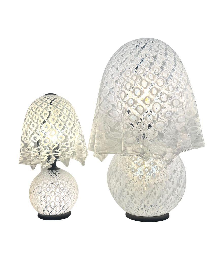 Una meravigliosa grande lampada a fazzoletto in vetro di Murano degli anni '70, firmata La Murrina in vendita 10