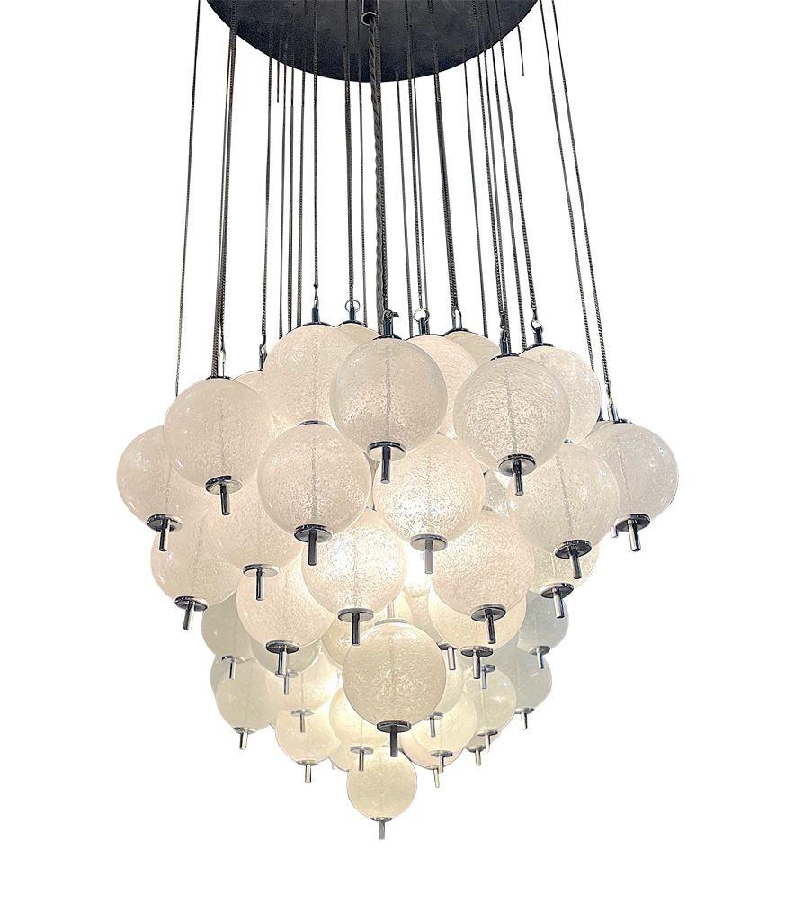 Mid-Century Modern Magnifique plafonnier italien en verre de Murano des années 1960 par Venini en vente