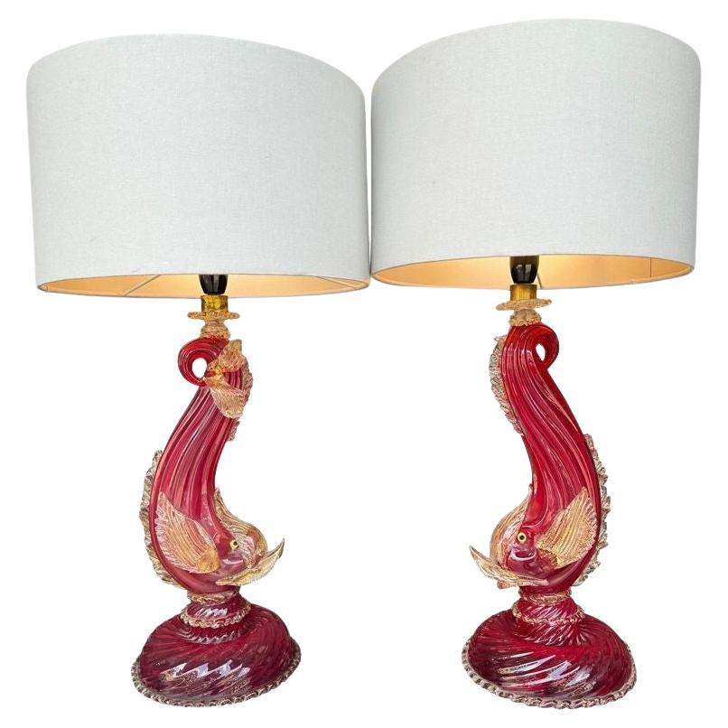 Ein wunderschönes Paar rot-goldene Murano-Delphinlampen von Barovier & Toso aus den 1940er Jahren