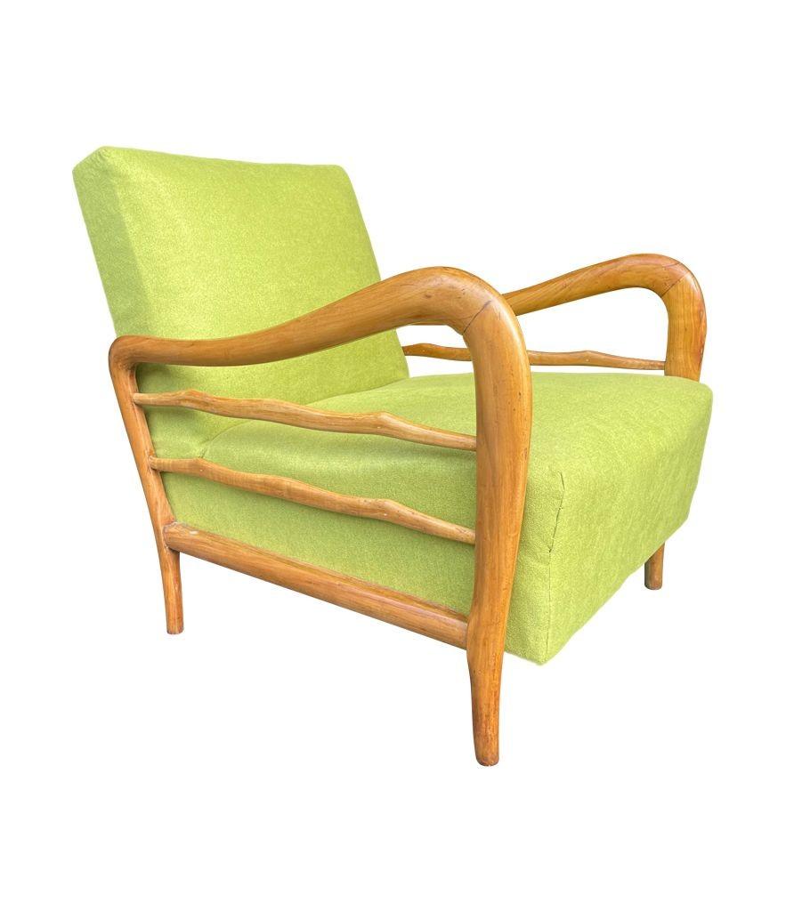 Art Deco A wonderful pair of 1950s Italian Cherrywood chairs by Paolo Buffa For Sale