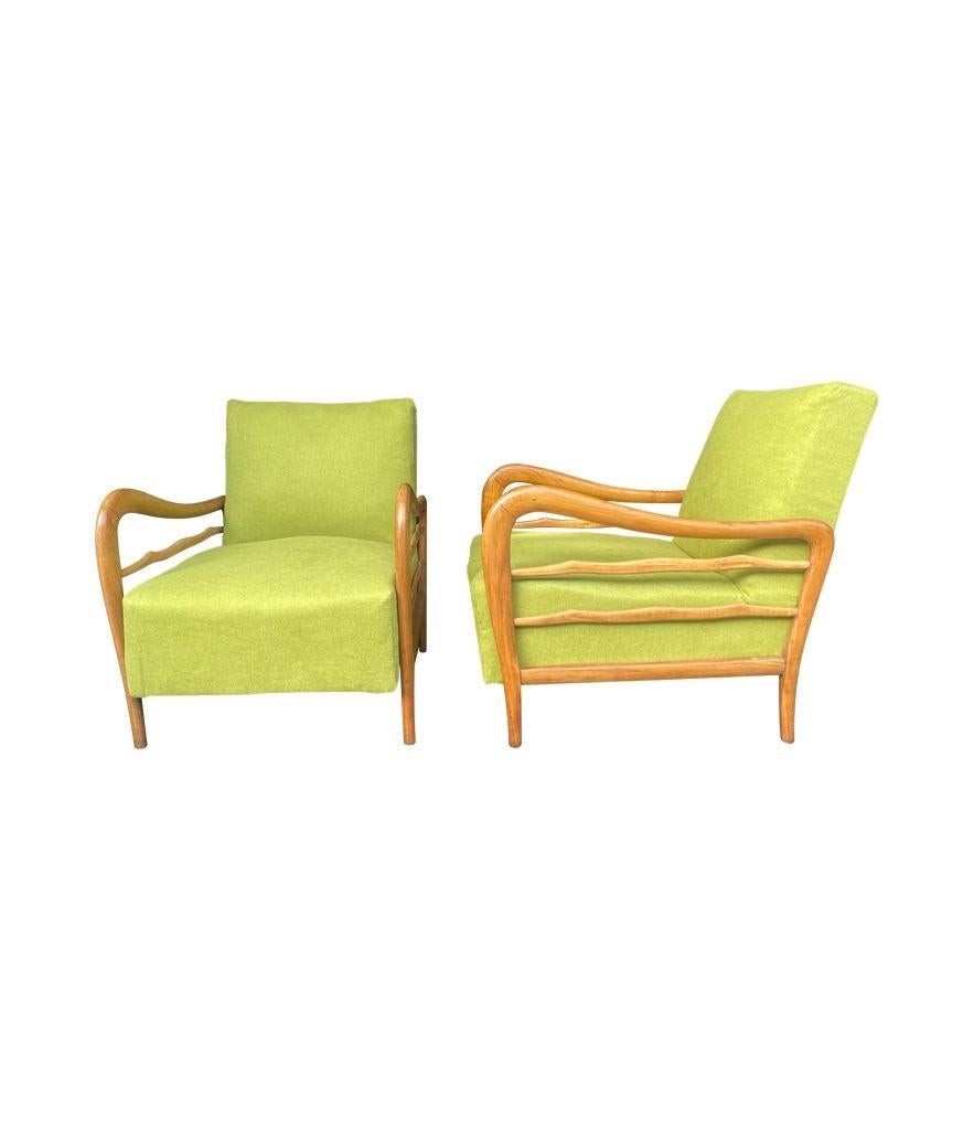 Mid-20th Century A wonderful pair of 1950s Italian Cherrywood chairs by Paolo Buffa For Sale