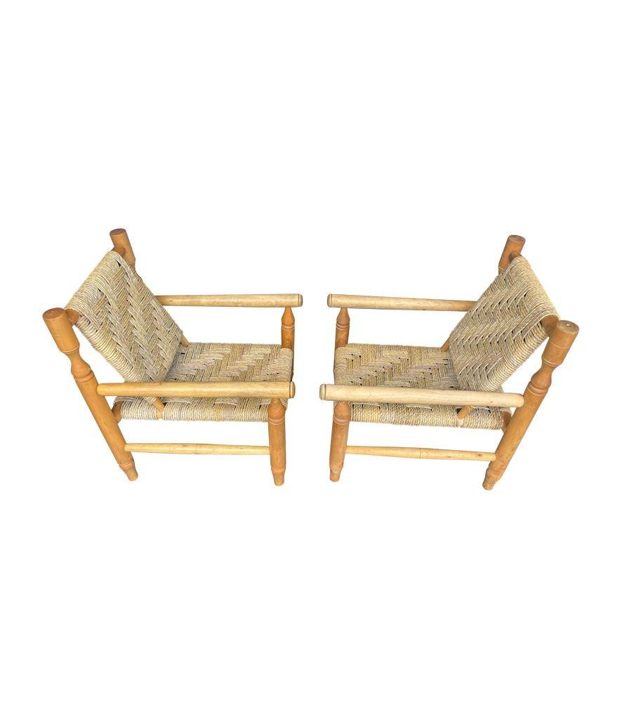 Ein wunderbares Paar Sessel aus den 1960er Jahren von Adrien Audoux und Frida Minet im Angebot 2