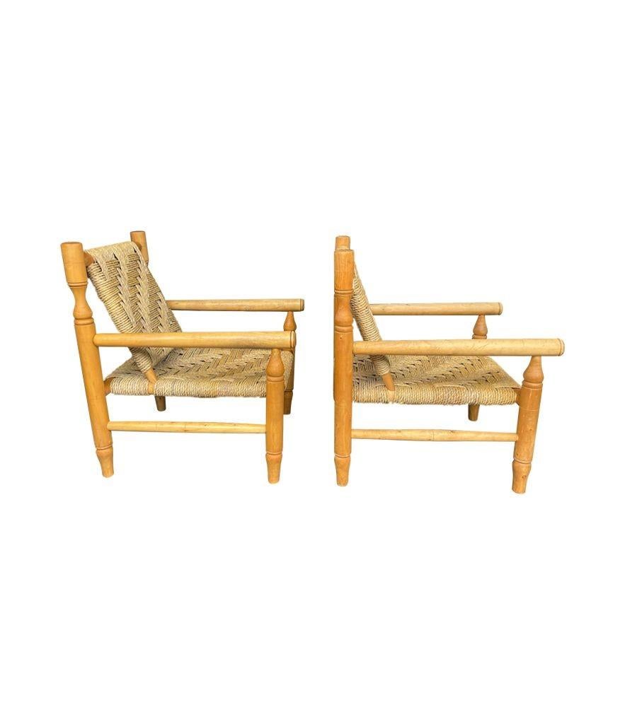 Ein wunderbares Paar Sessel aus den 1960er Jahren von Adrien Audoux und Frida Minet (Handgewebt) im Angebot