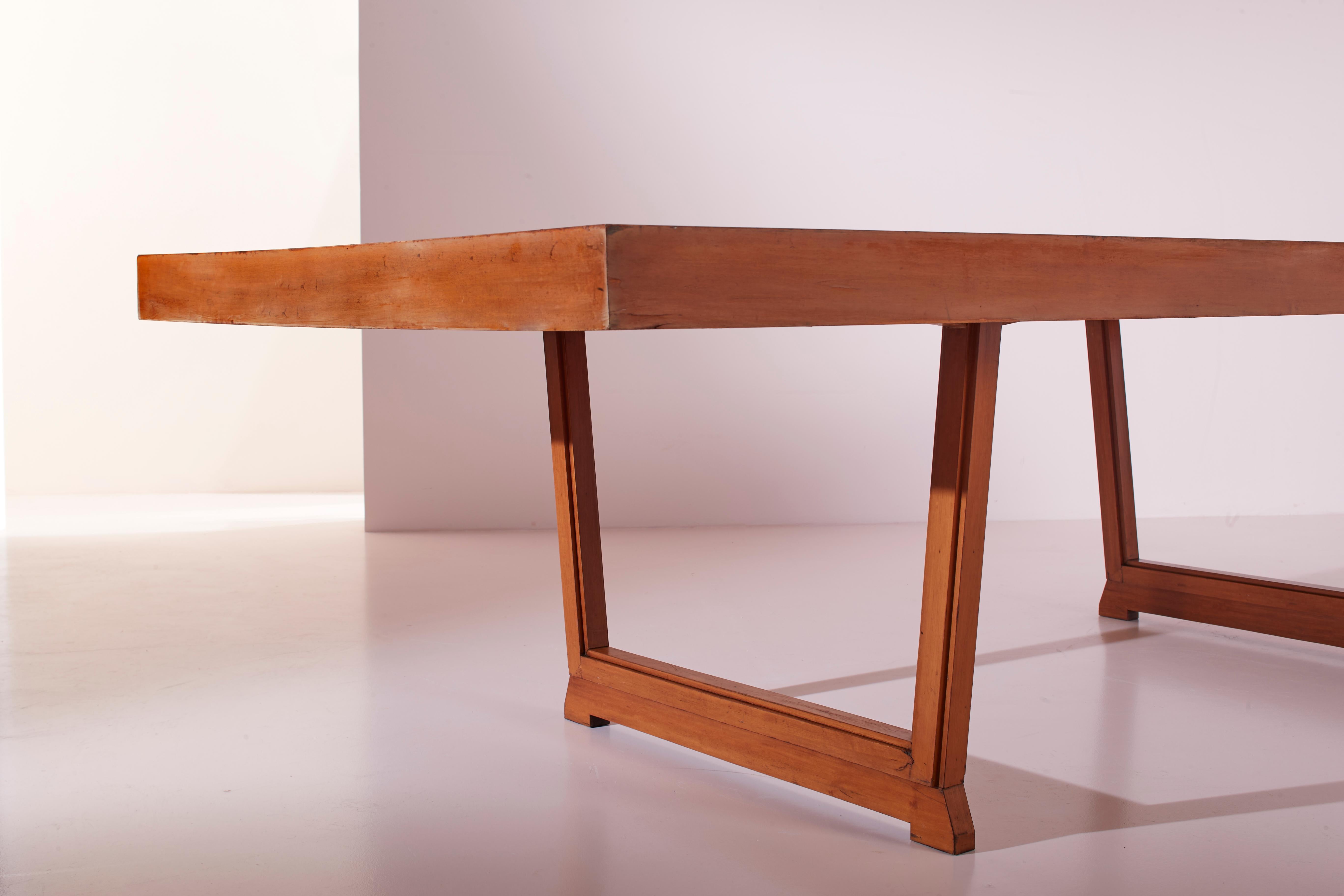 Mid-Century Modern A wood and formica conference or dining table, Italy, 1960s For Sale