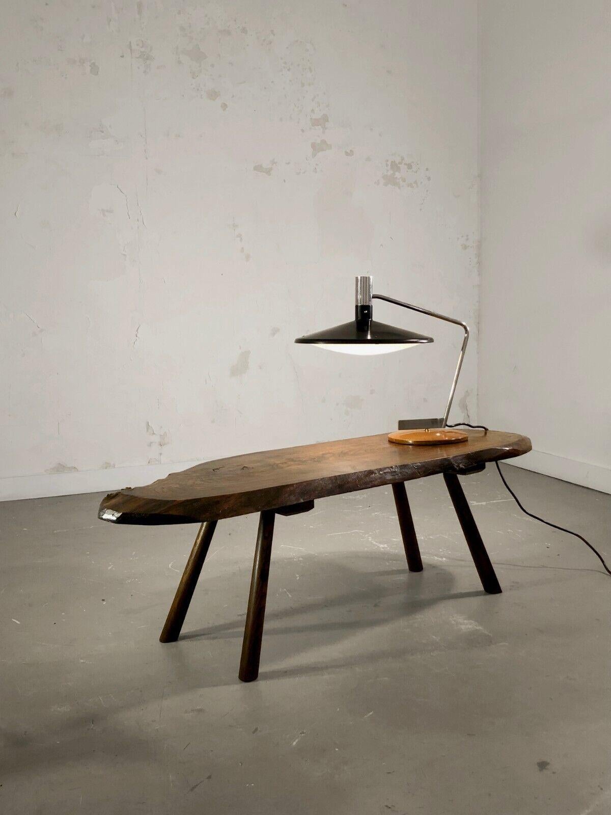 A Free-Form BRUTALIST RUSTIC MID-CENTURY-MODERN COFFEE TABLE, France 1950 For Sale 3