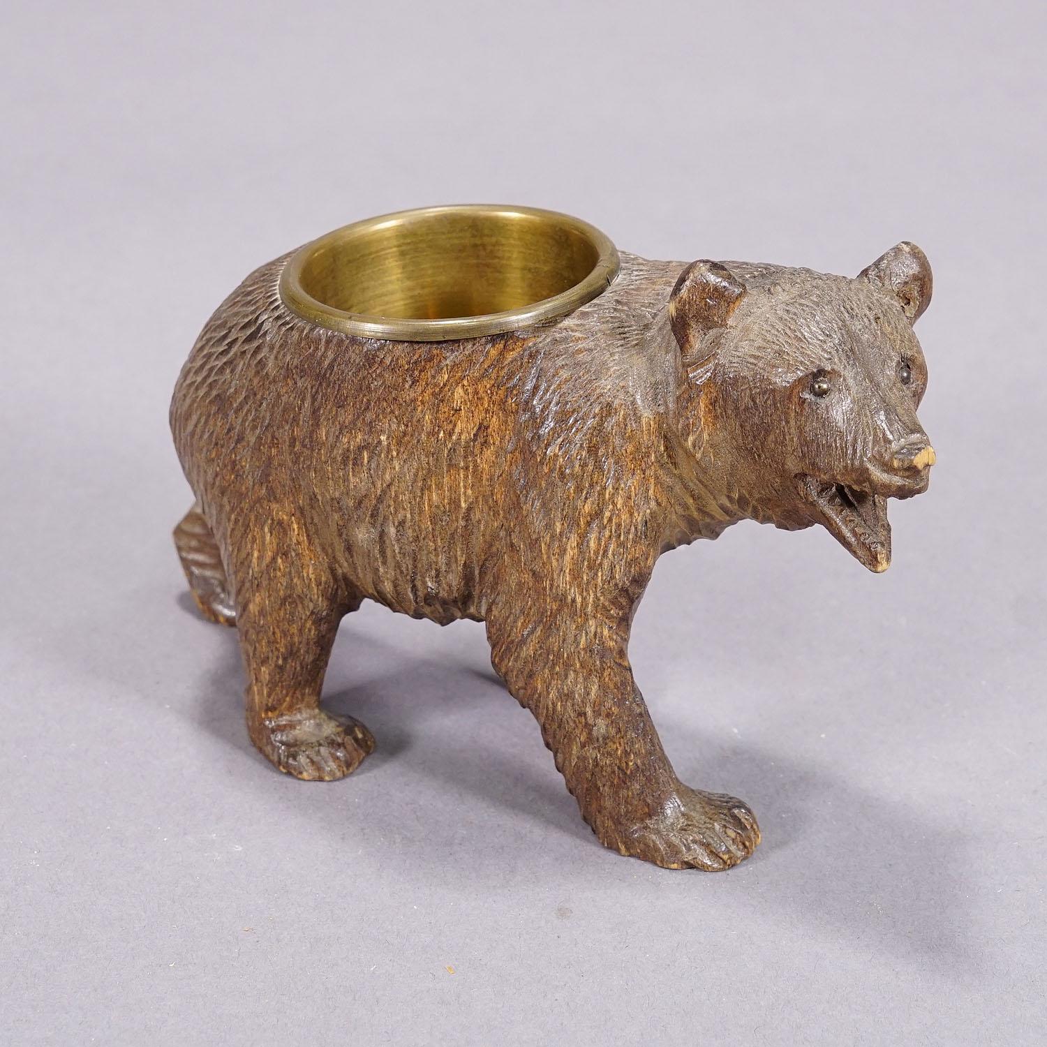 20th Century A Wooden Carved Black Forest Bear with Brass Bowl ca. 1920s