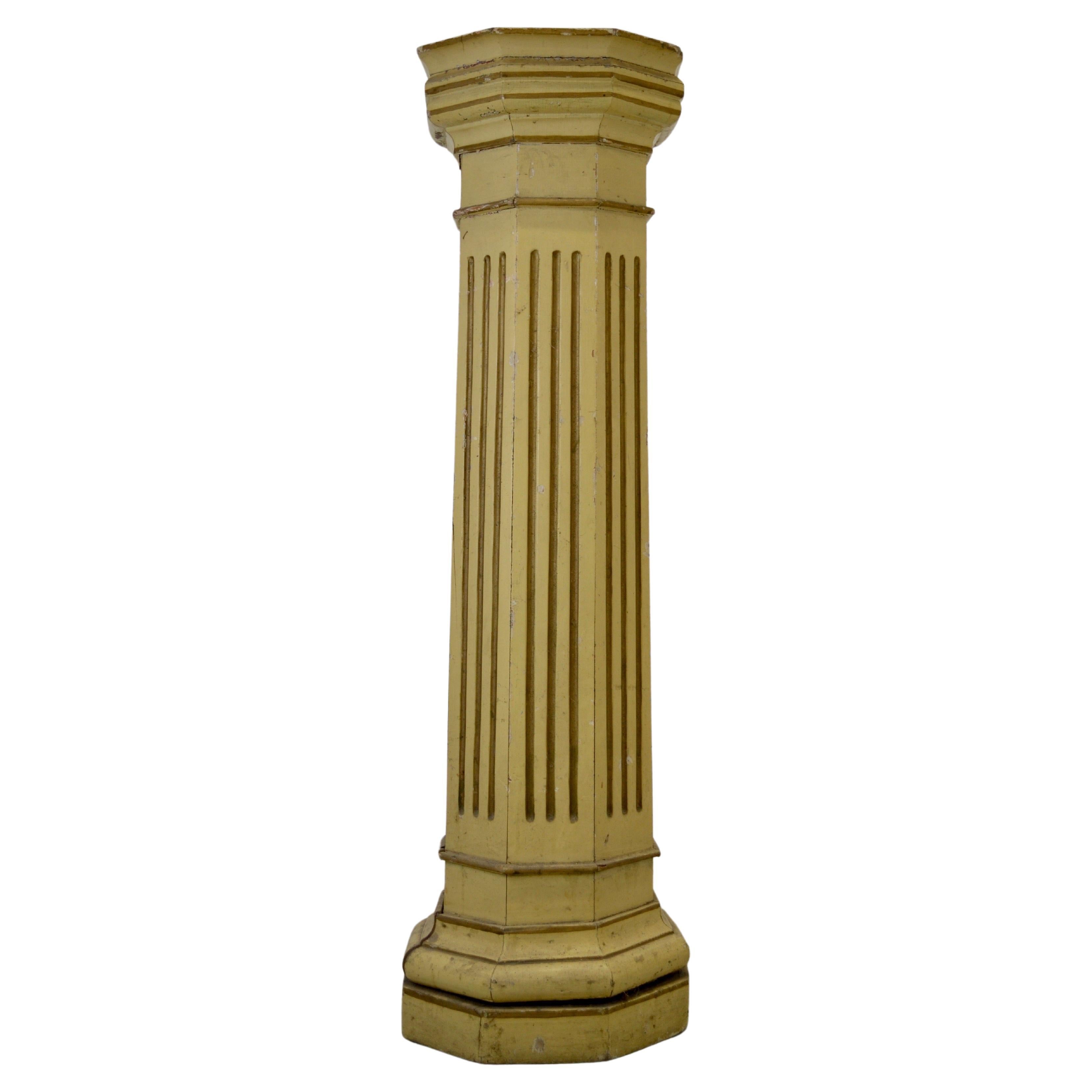 The Pedestal d'église en bois France 19e siècle en vente