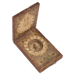 Used A wooden diptical sundial, England 1790. 