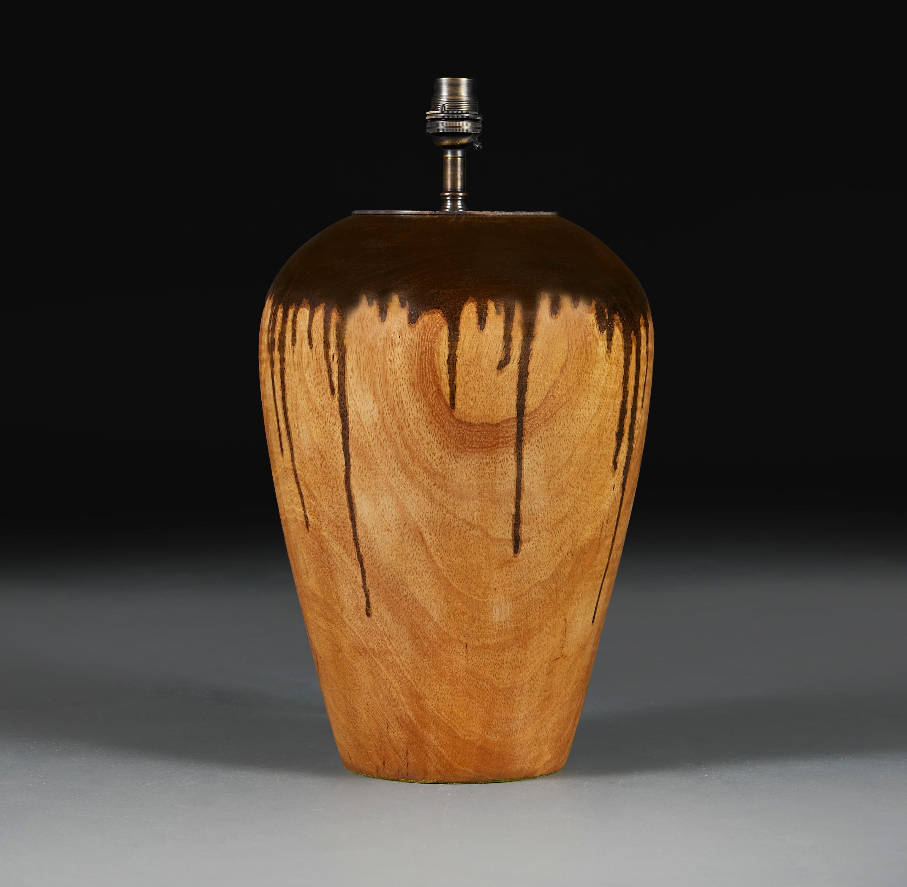 English A wooden drip vase as a lamp For Sale