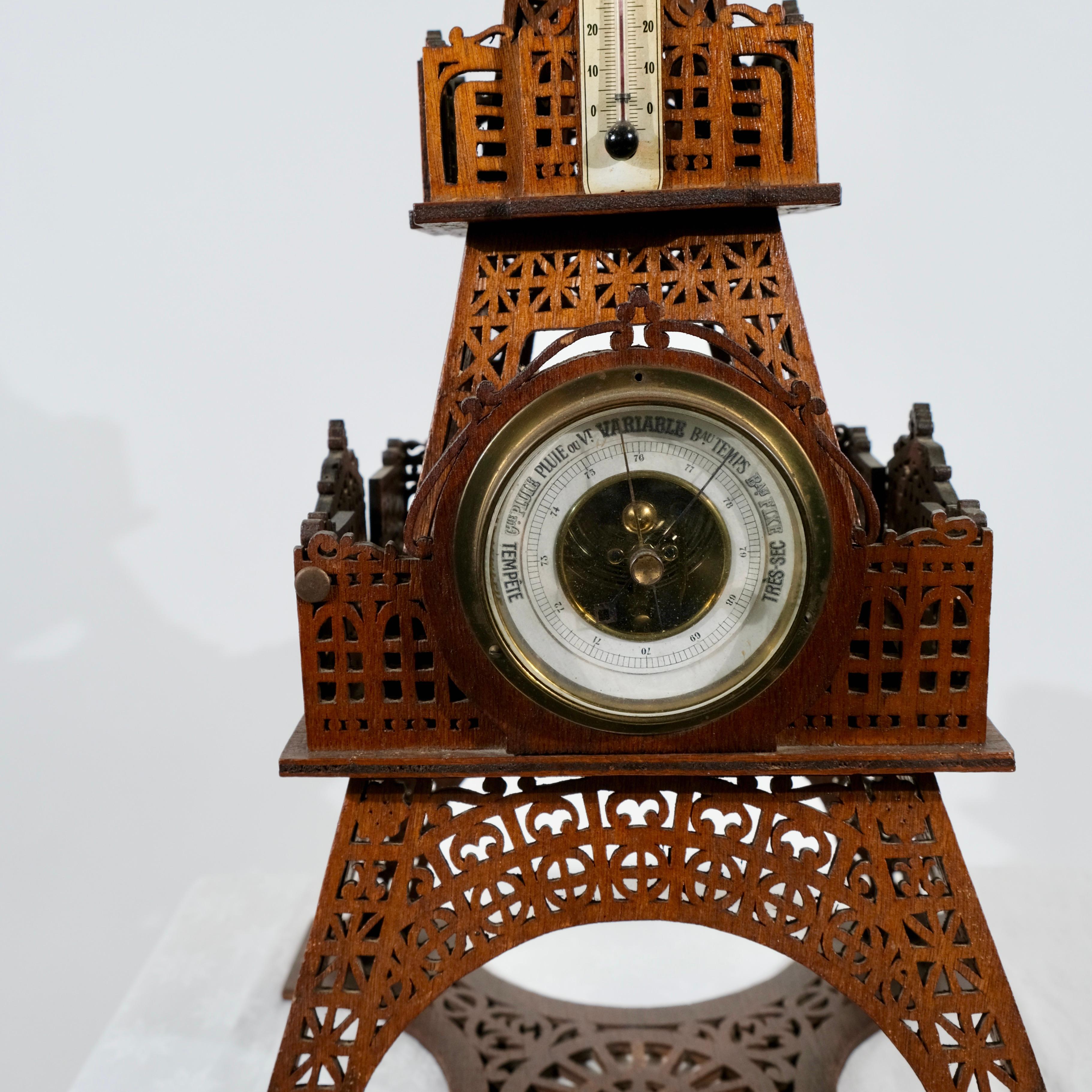Tour Eiffel avec baromètre et thermomètre, fin du 19e siècle en vente 2