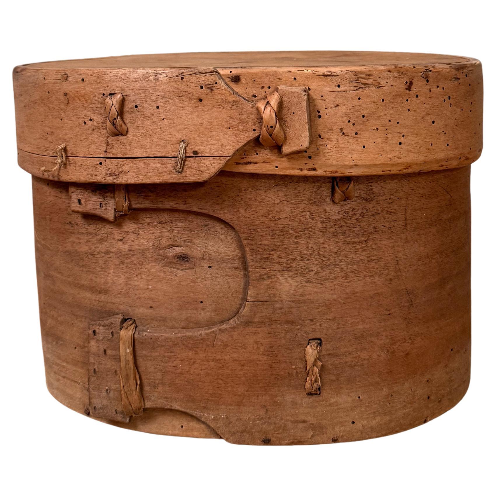 A wooden lockbox, 19th century.
