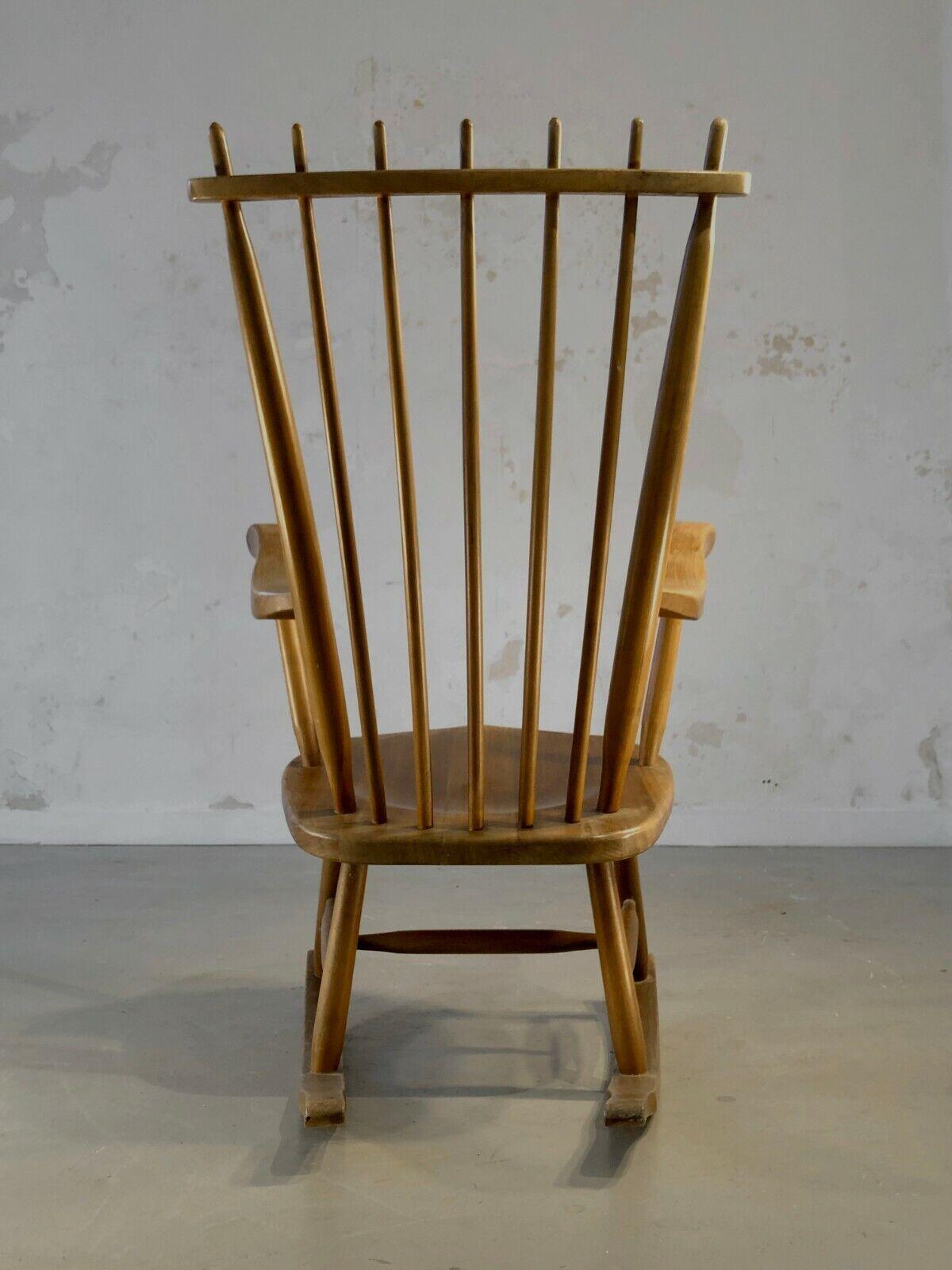 A MID-CENTURY-MODERN FREE-FORM ROCKING-CHAIR in G. NAKASHIMA style, France 1950 For Sale 7