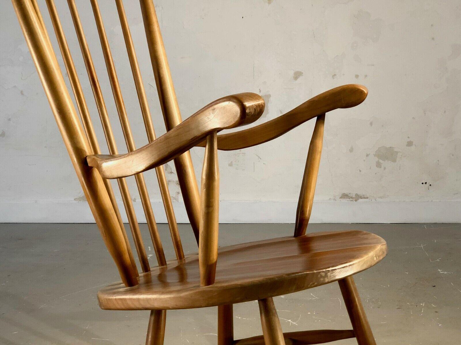 Wood A MID-CENTURY-MODERN FREE-FORM ROCKING-CHAIR in G. NAKASHIMA style, France 1950 For Sale