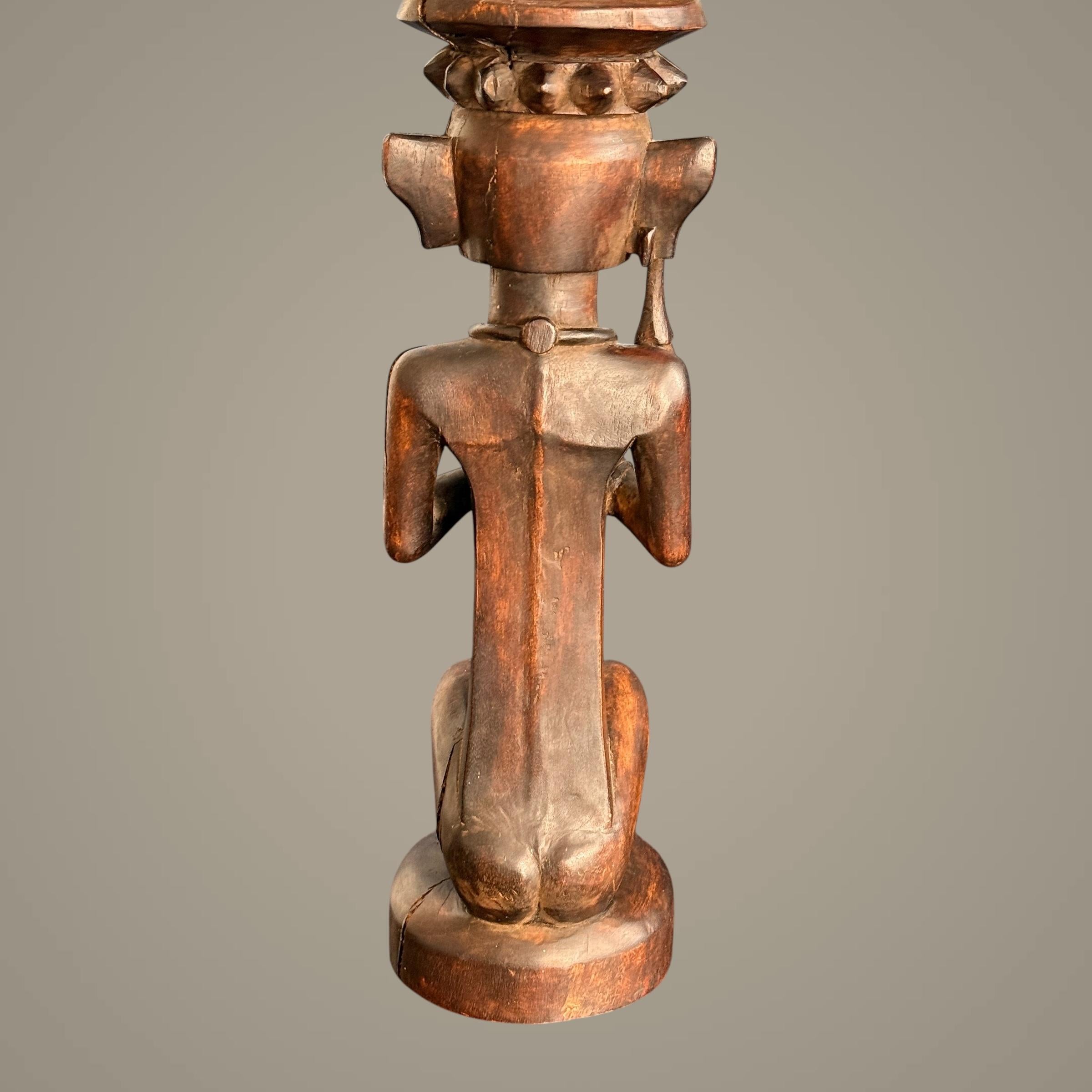 19th Century A wooden statue Siraha Salawa nobel Nias Ancestor Figure Indonesia For Sale